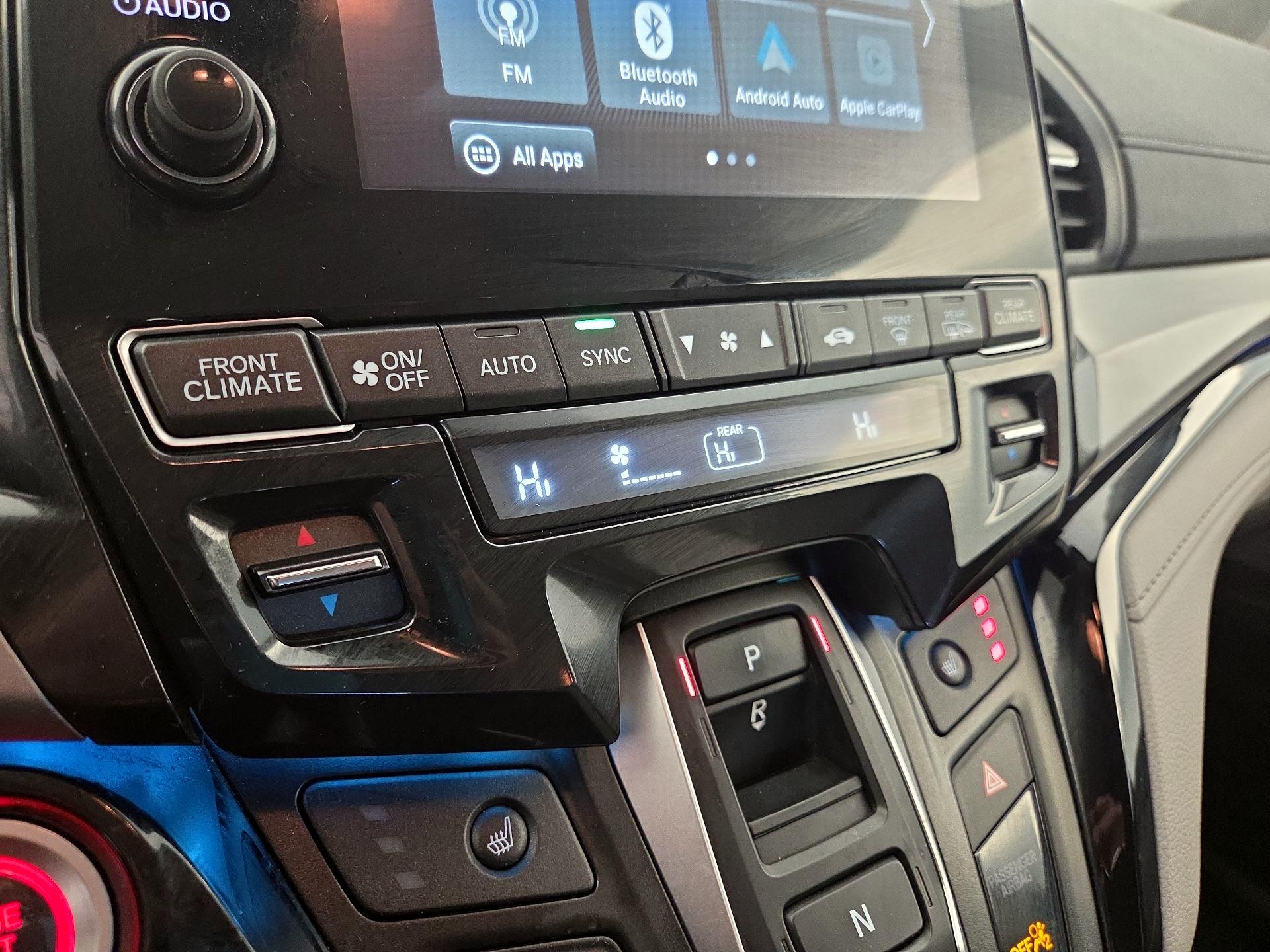 Thumbnail: 2021 Honda Odyssey - 16