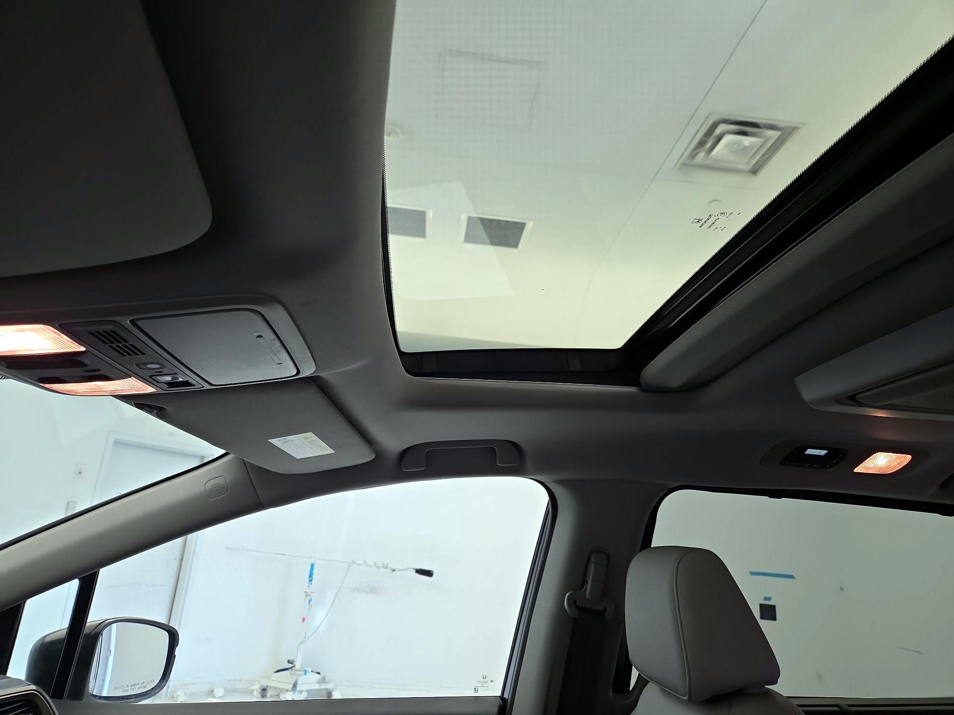 Thumbnail: 2021 Honda Odyssey - 19