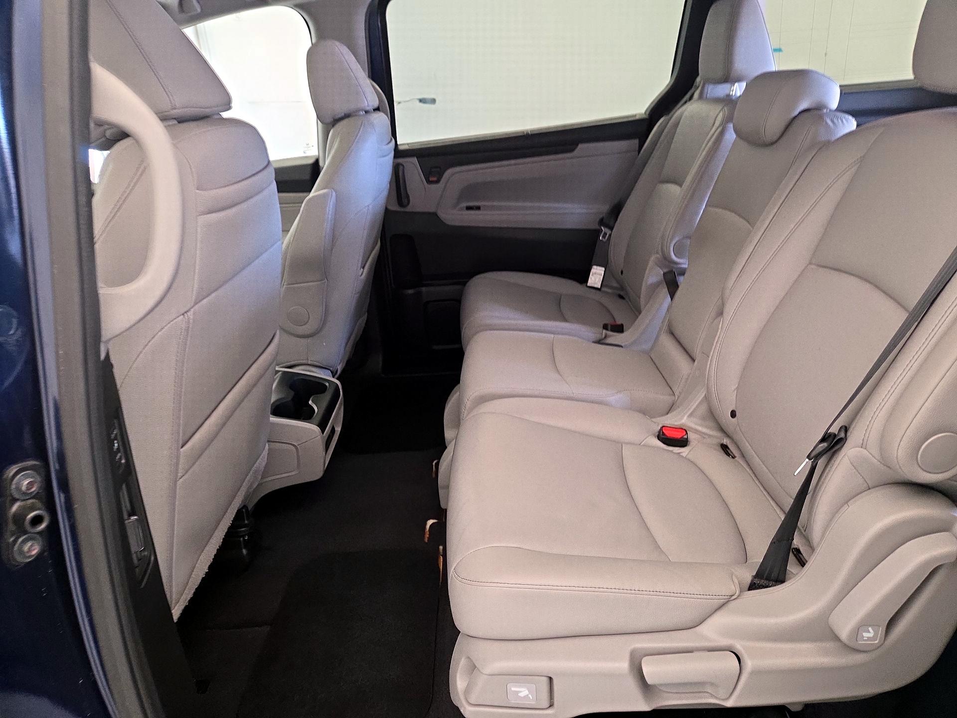 Thumbnail: 2021 Honda Odyssey - 20