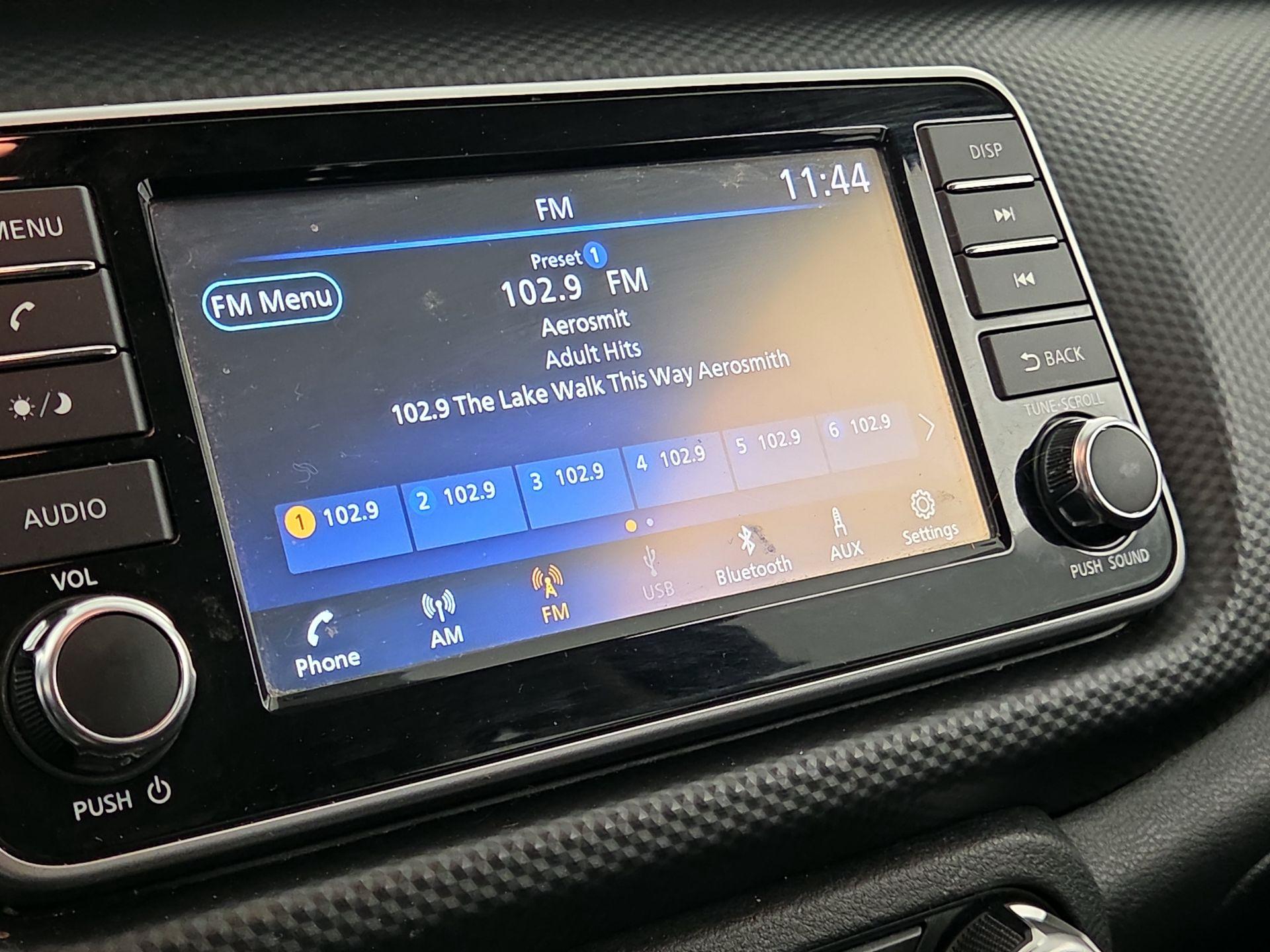 Thumbnail: 2021 Nissan Kicks - 15