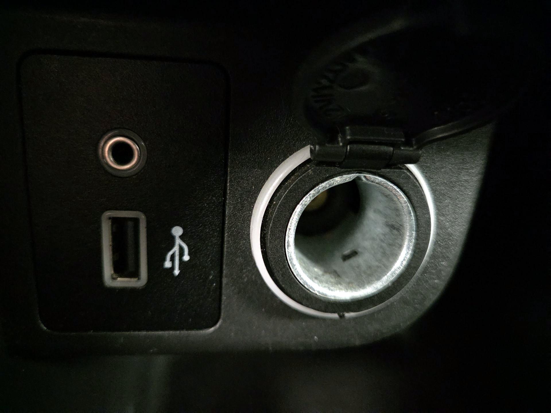 Thumbnail: 2021 Nissan Kicks - 18