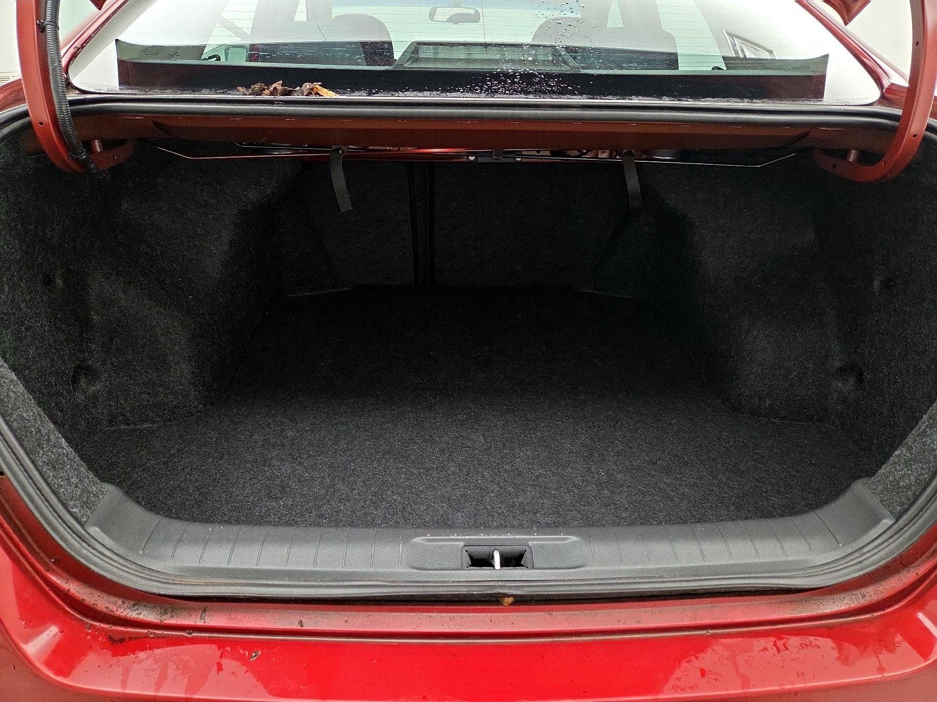 Thumbnail: 2015 Nissan Altima - 20