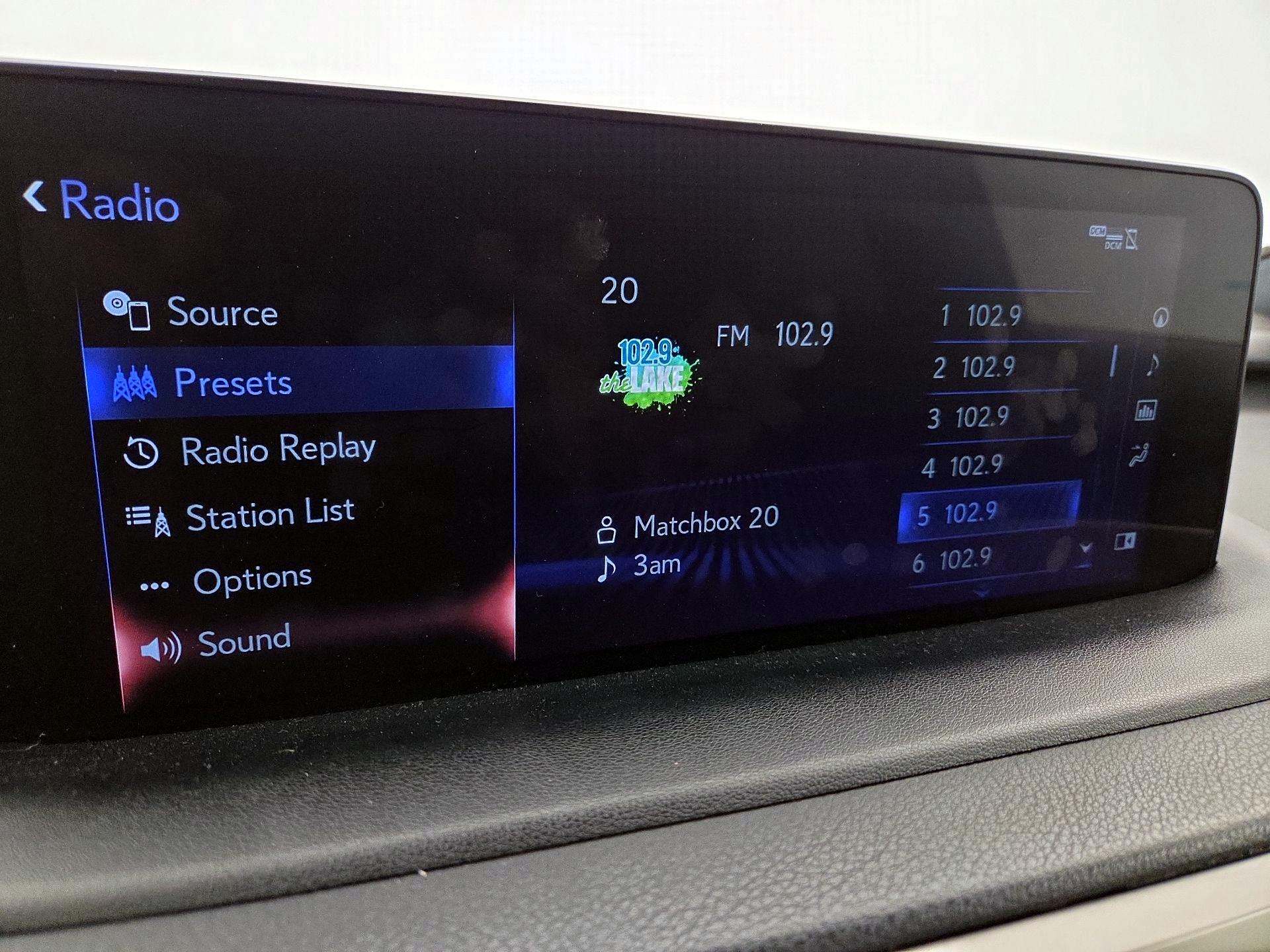 Thumbnail: 2020 Lexus RX - 16