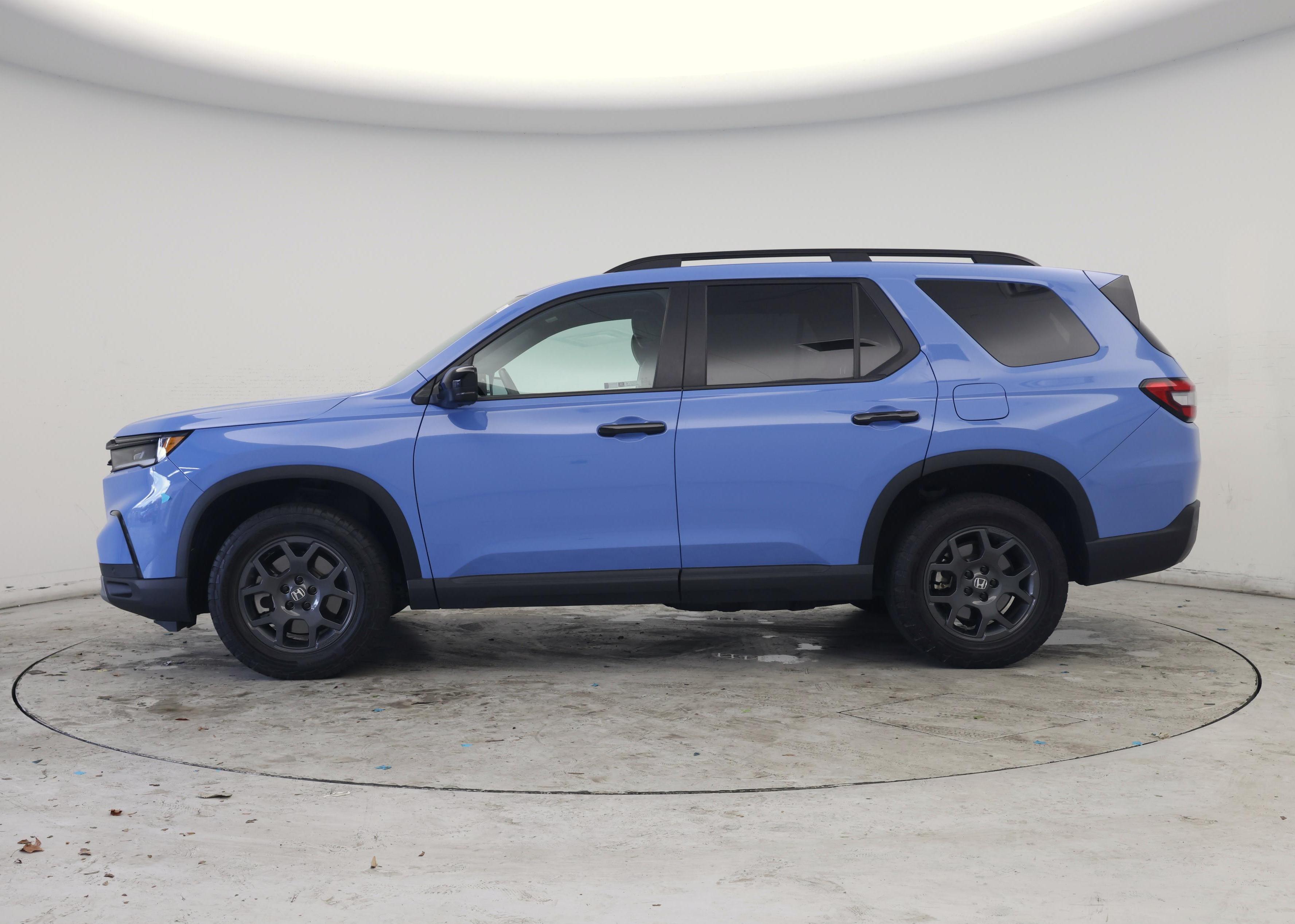 Thumbnail: 2024 Honda Pilot - 3