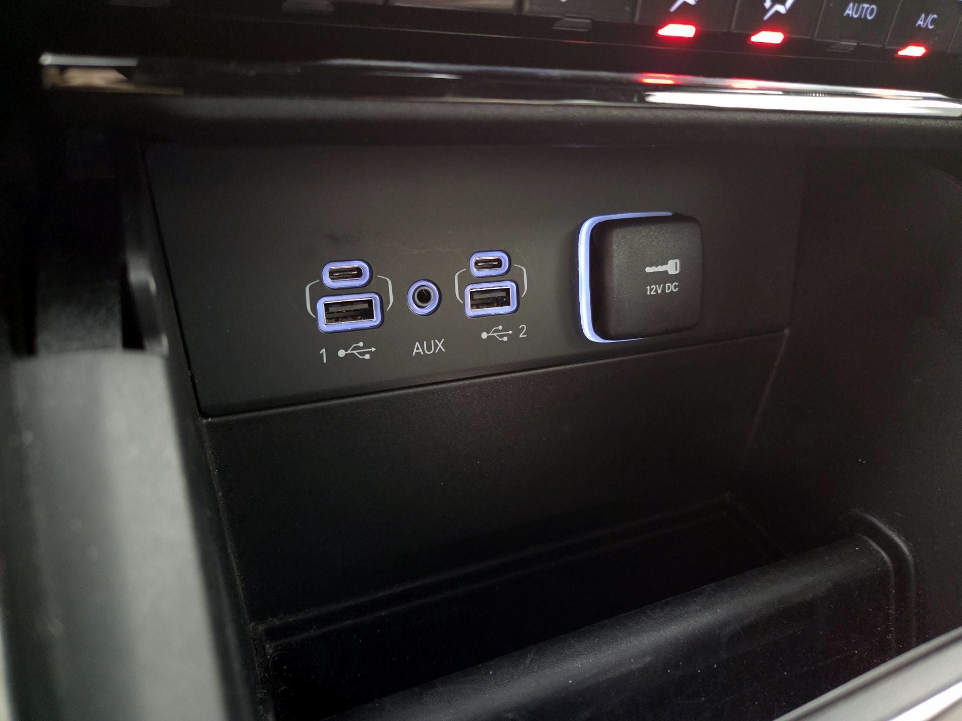 Thumbnail: 2023 Jeep Grand Cherokee L - 18