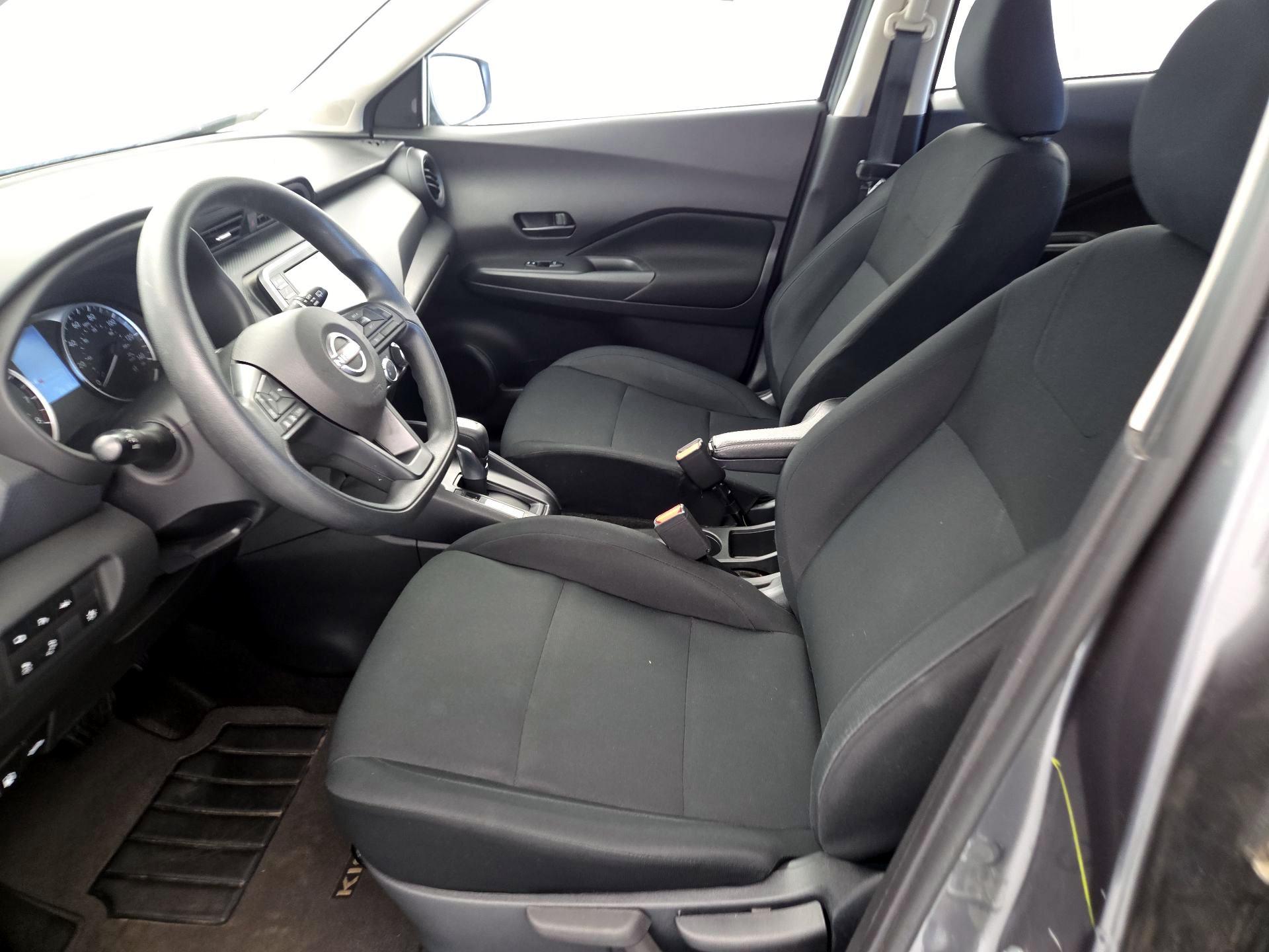 Thumbnail: 2023 Nissan Kicks - 11