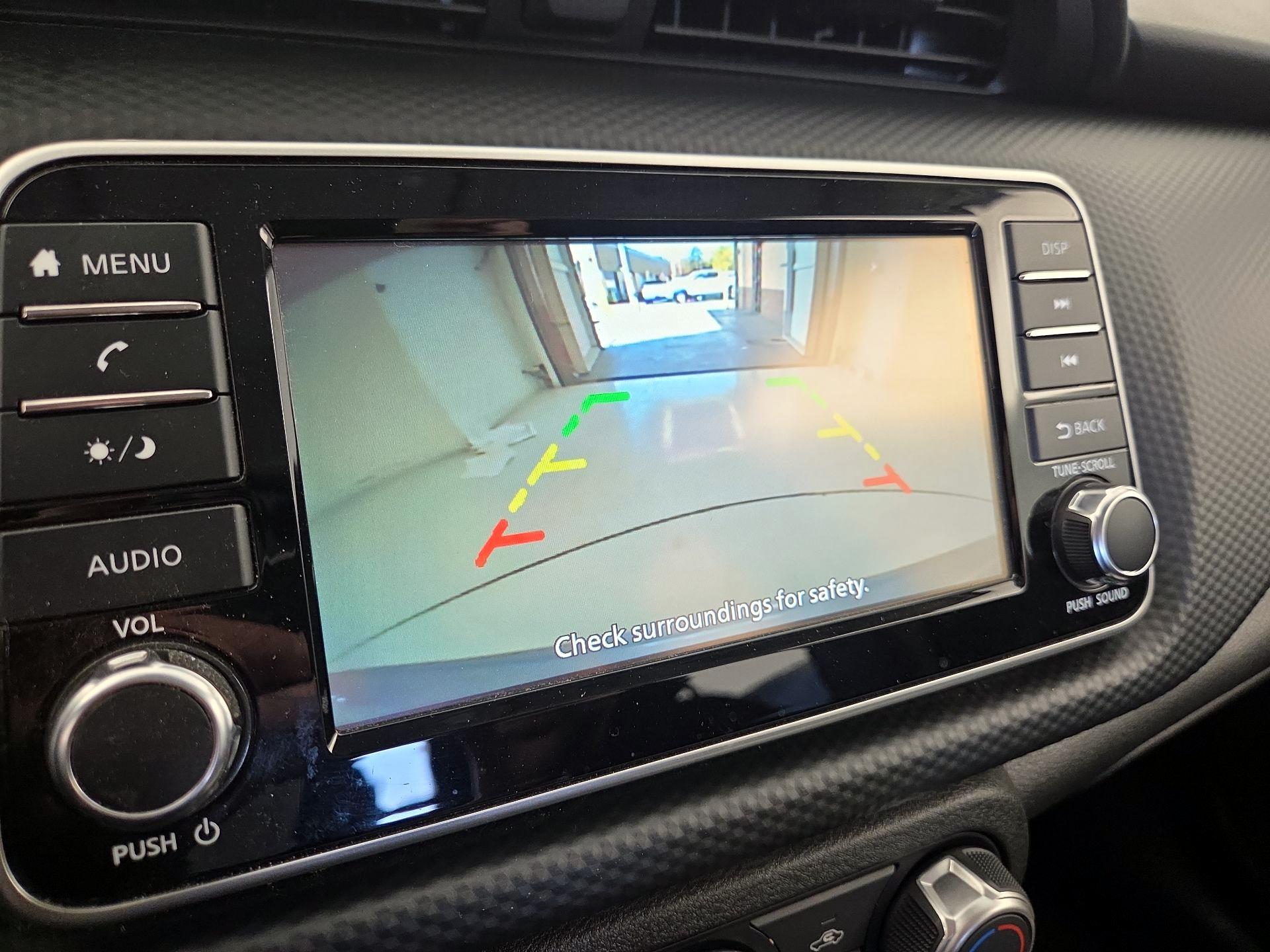 Thumbnail: 2023 Nissan Kicks - 14