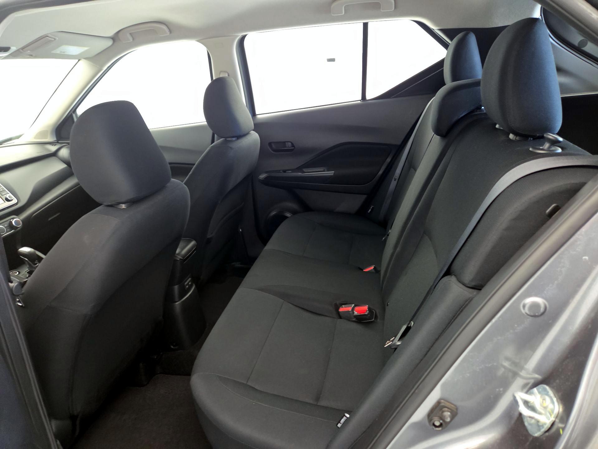 Thumbnail: 2023 Nissan Kicks - 19