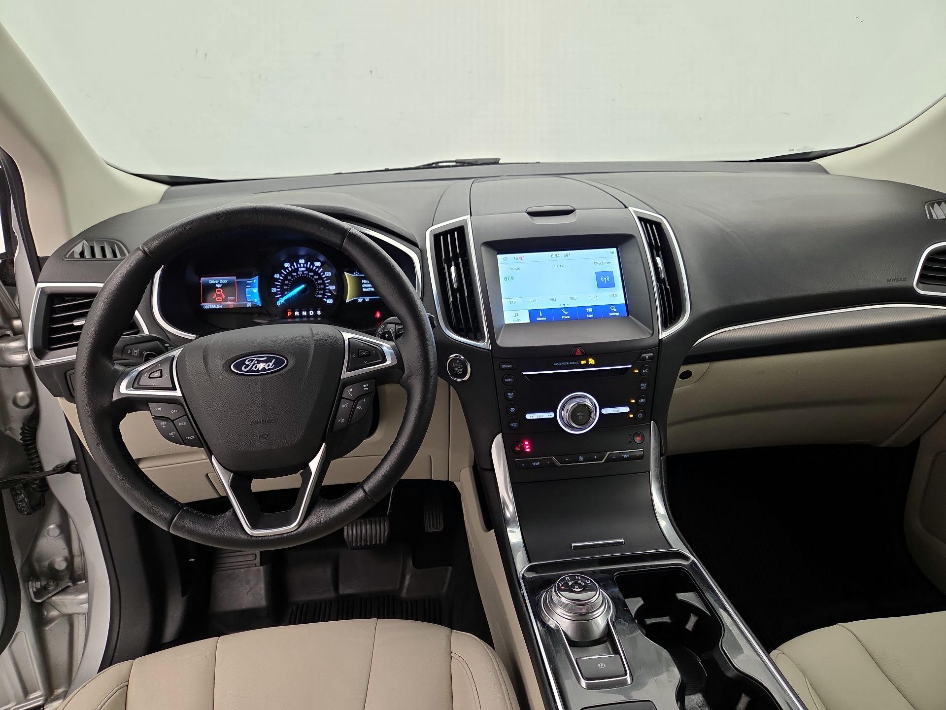 Thumbnail: 2019 Ford Edge - 9