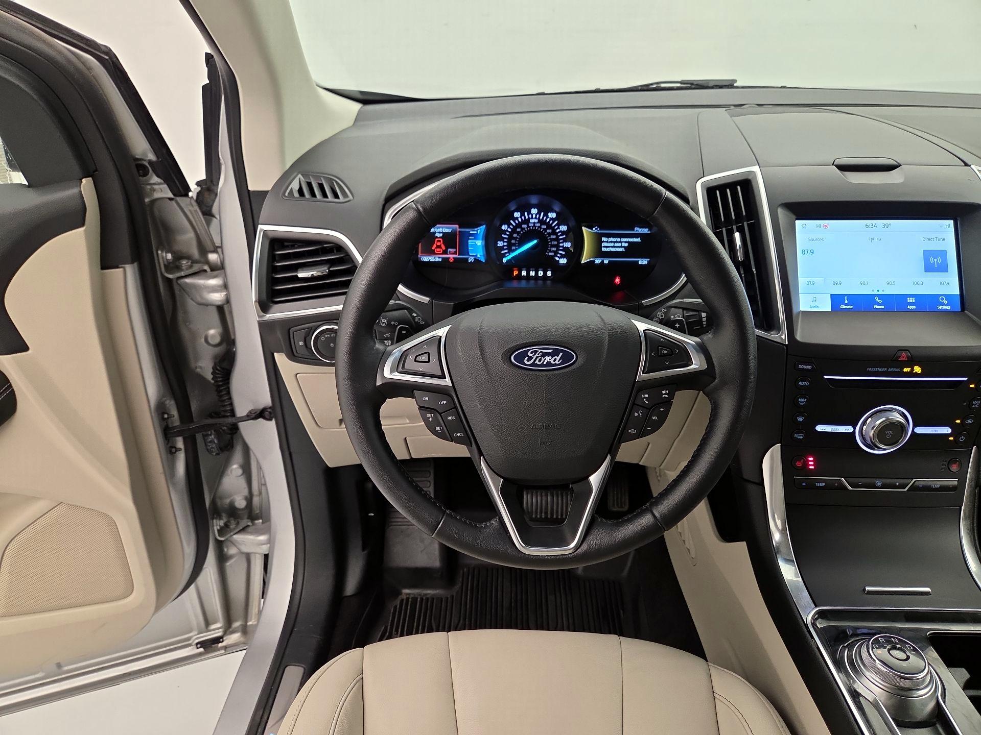 Thumbnail: 2019 Ford Edge - 10