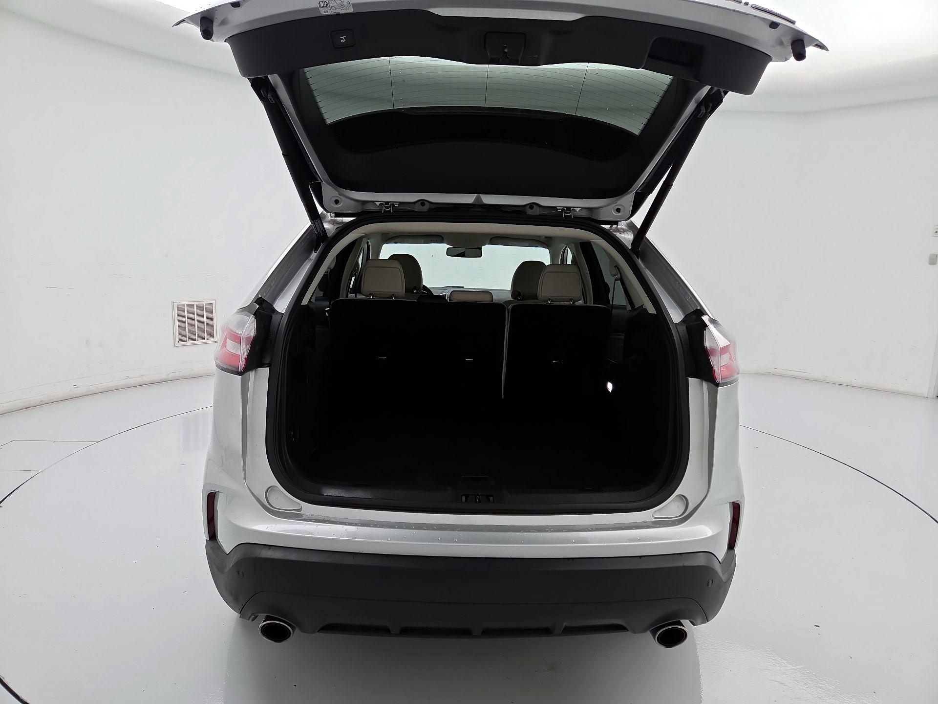 Thumbnail: 2019 Ford Edge - 20