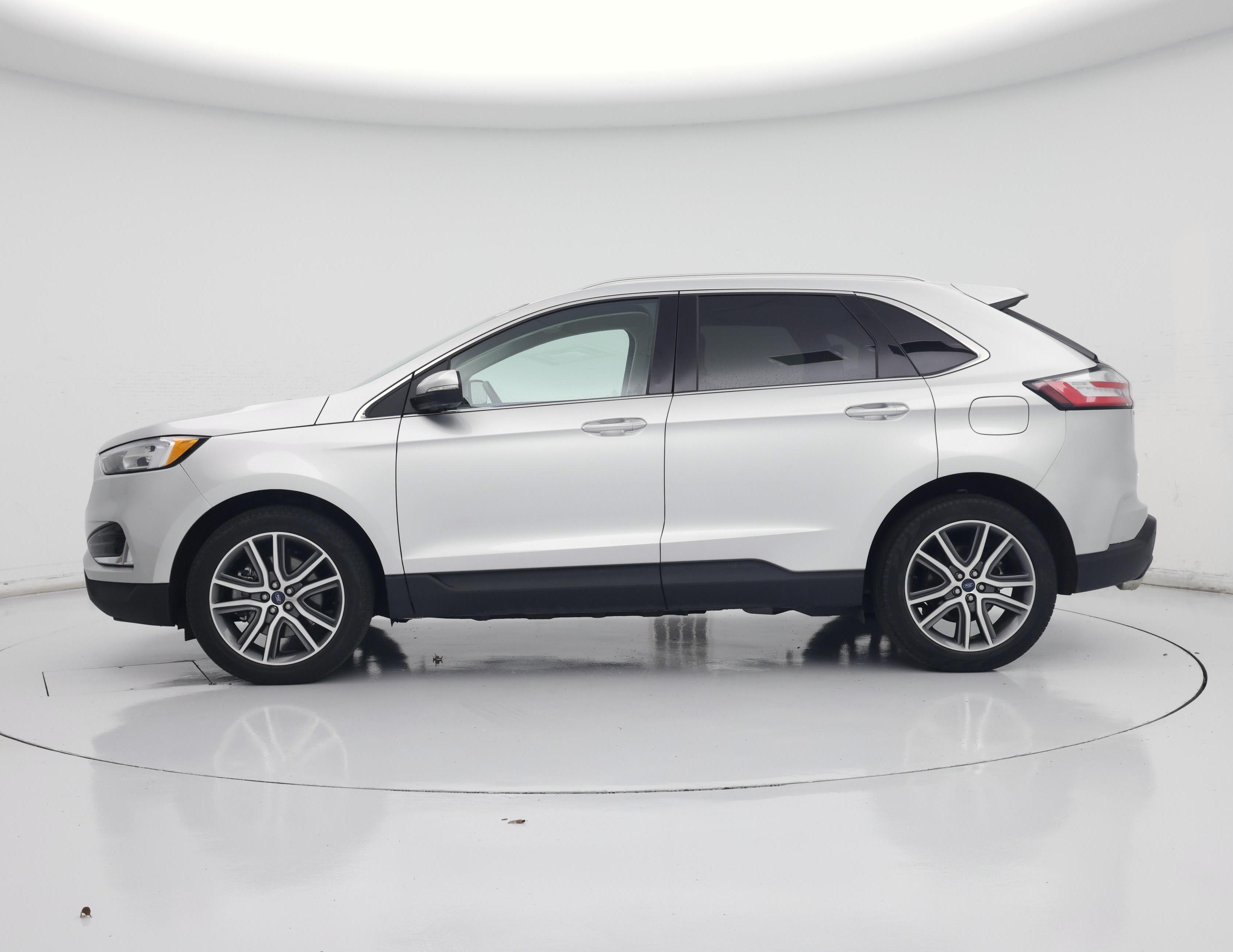 Thumbnail: 2019 Ford Edge - 3