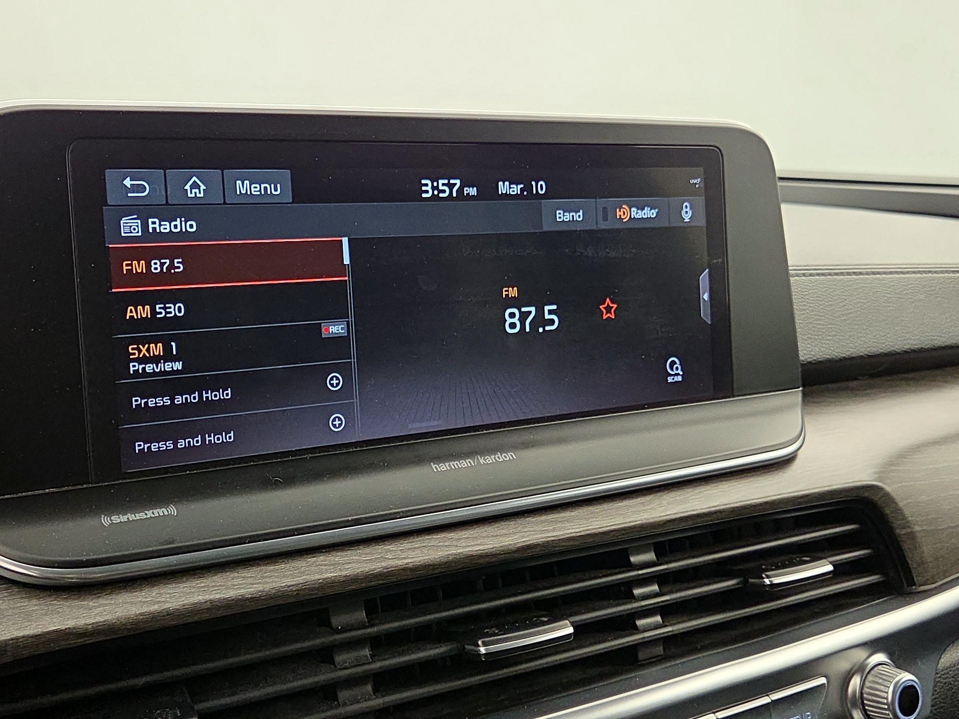 Thumbnail: 2020 Kia Telluride - 16