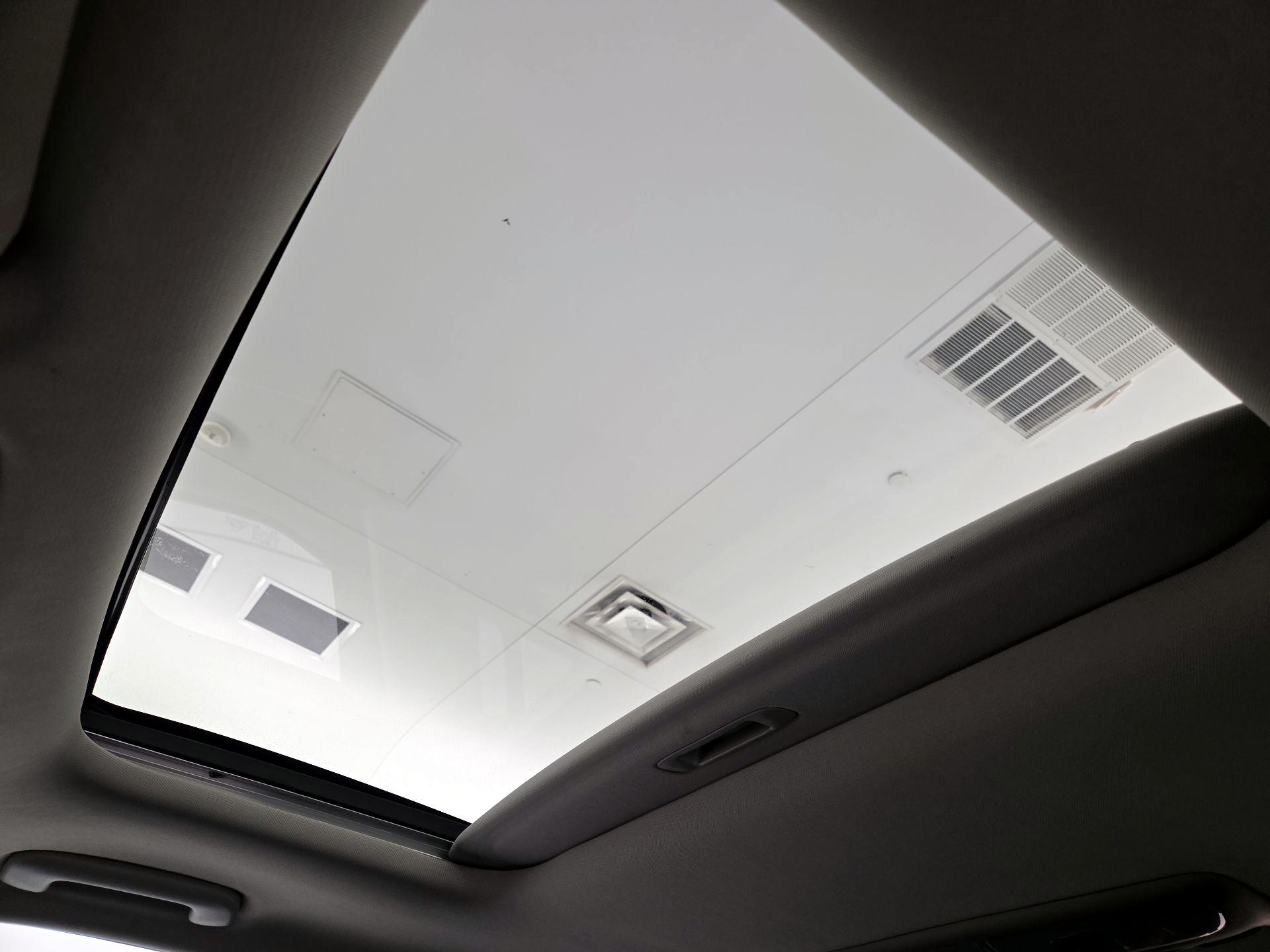 Thumbnail: 2020 Kia Telluride - 20