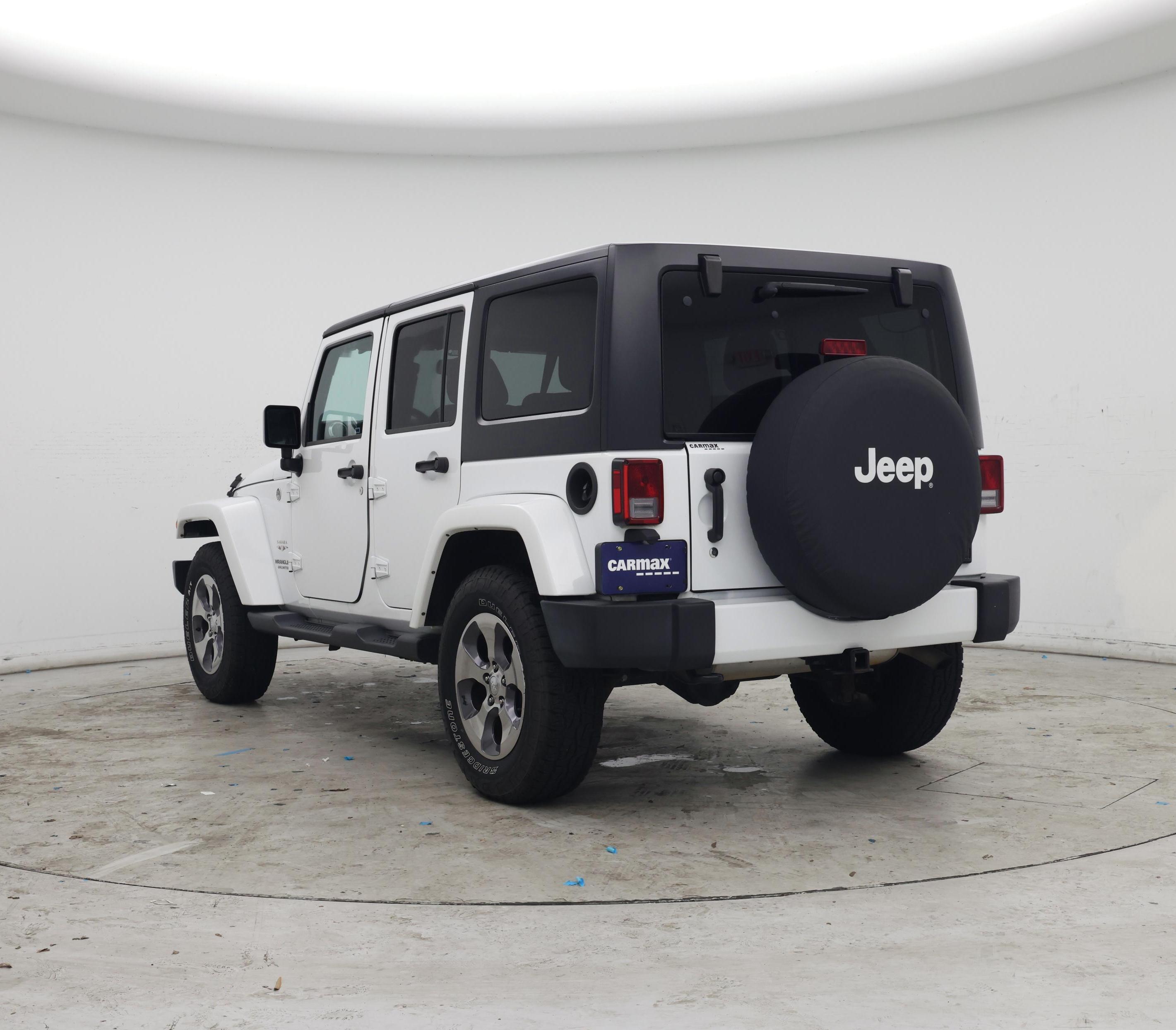 Thumbnail: 2016 Jeep Wrangler - 2