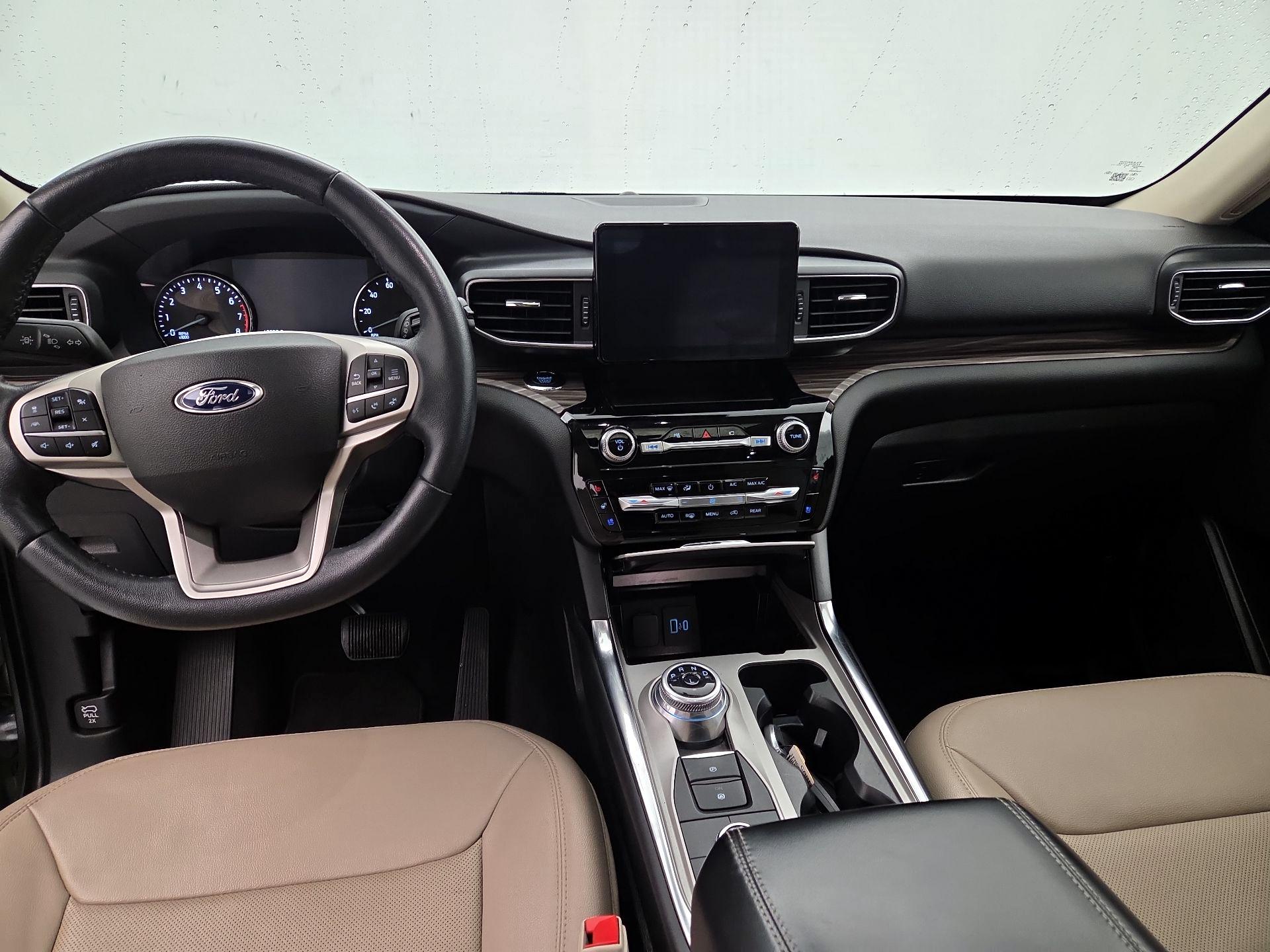 Thumbnail: 2022 Ford Explorer - 9