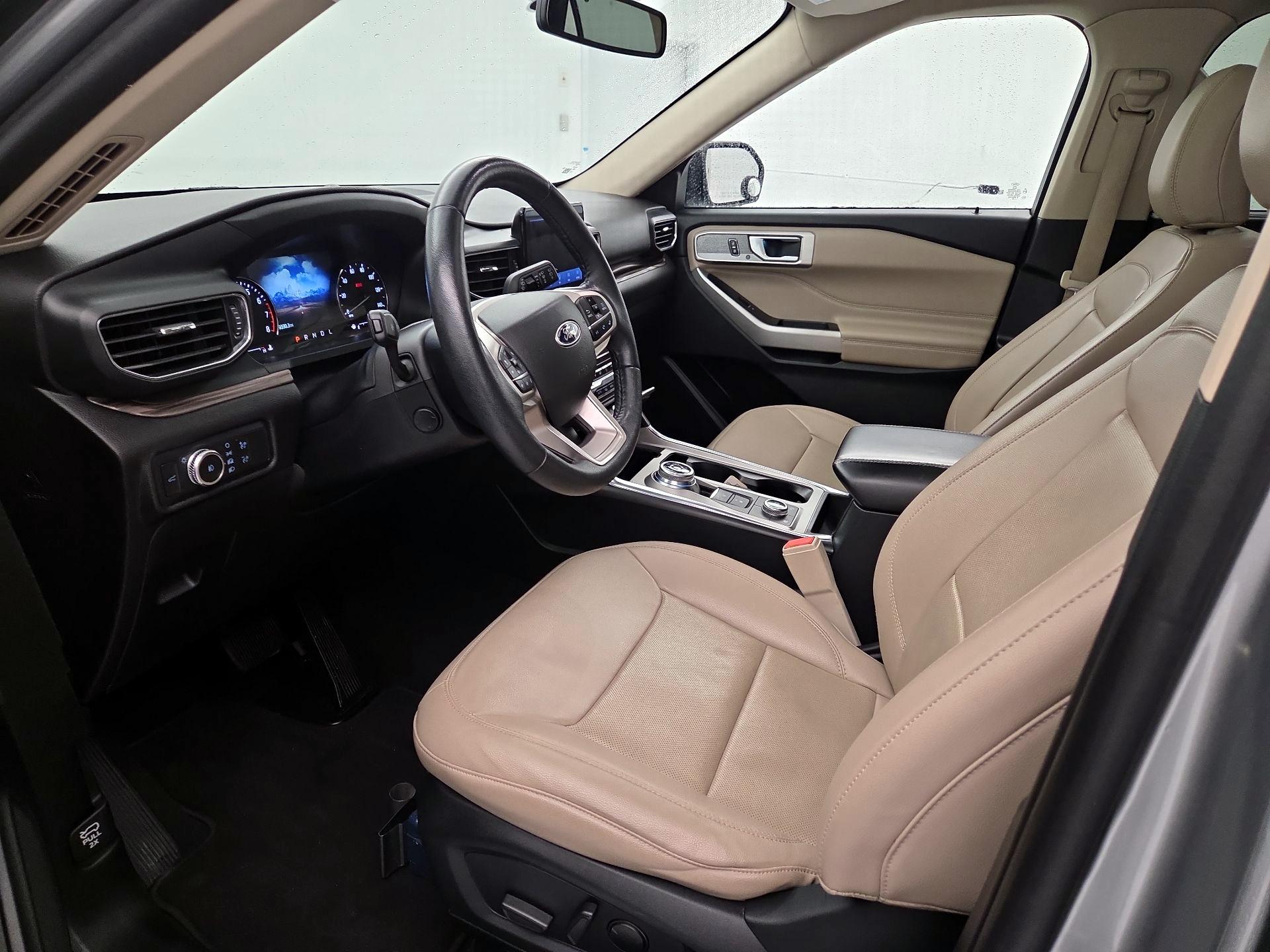 Thumbnail: 2022 Ford Explorer - 11