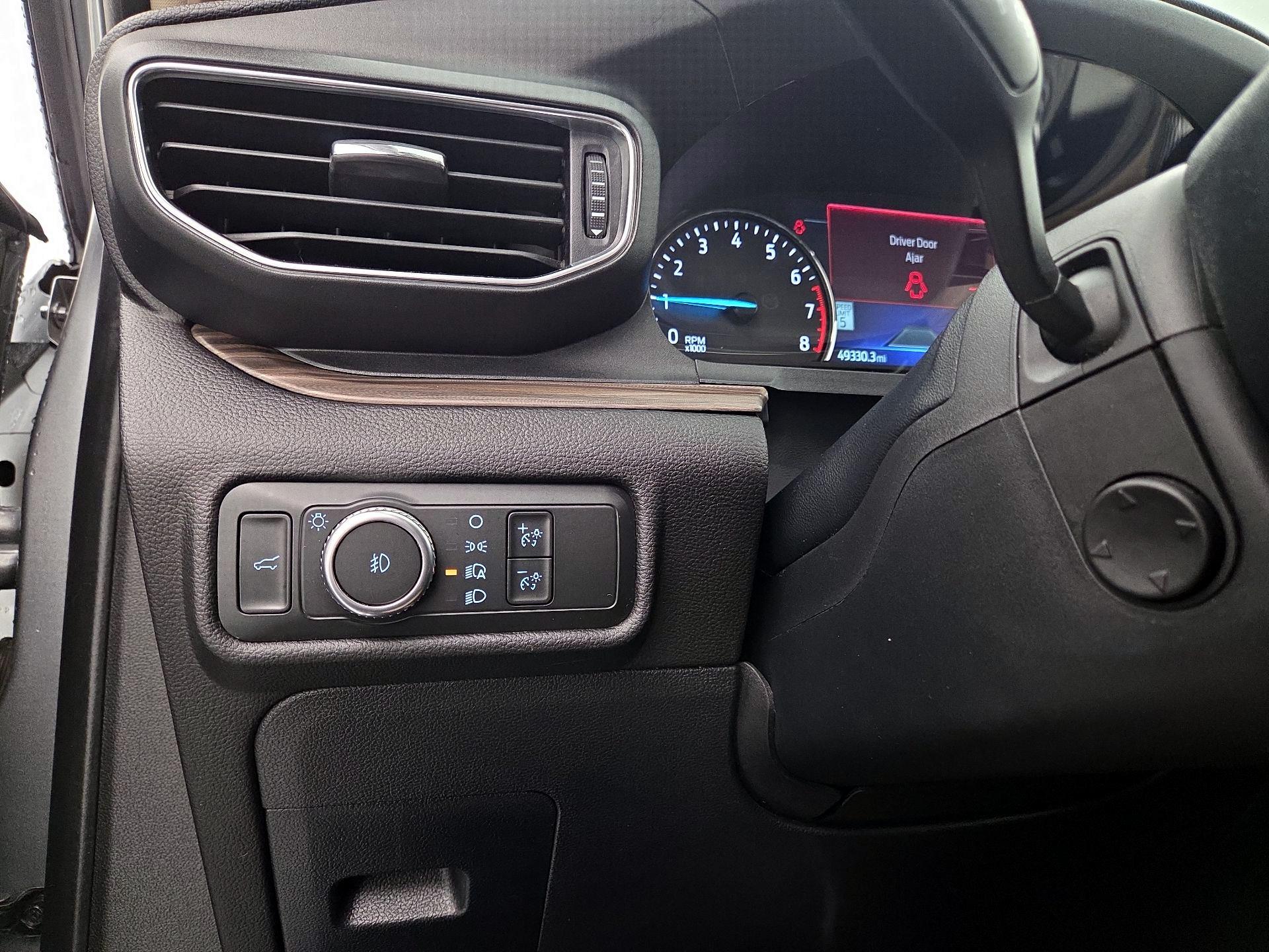 Thumbnail: 2022 Ford Explorer - 13