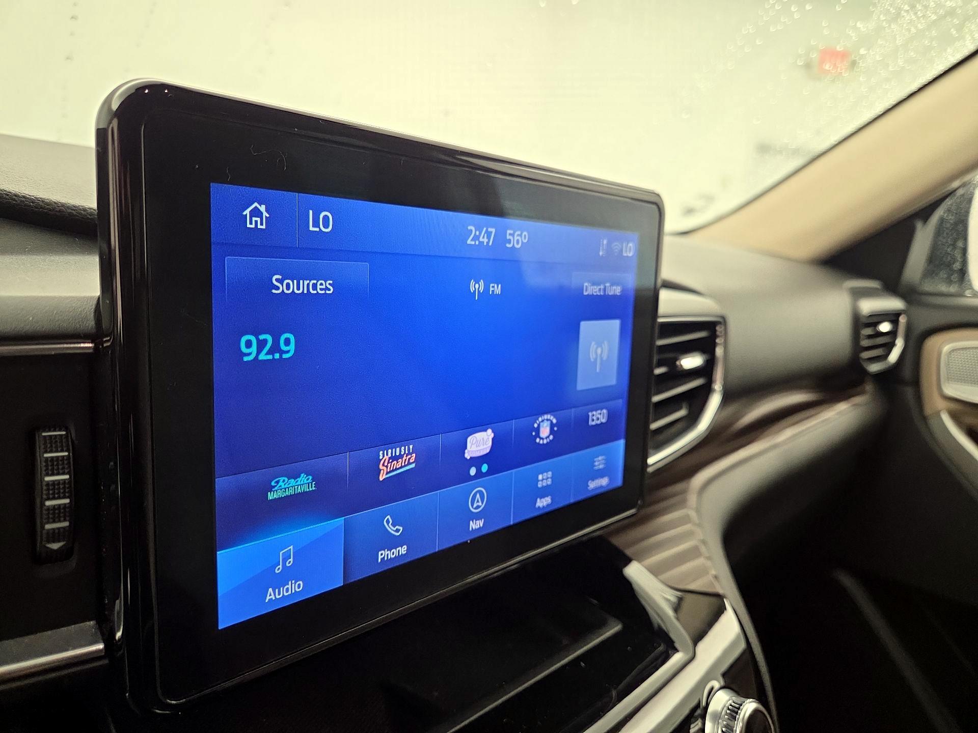 Thumbnail: 2022 Ford Explorer - 16