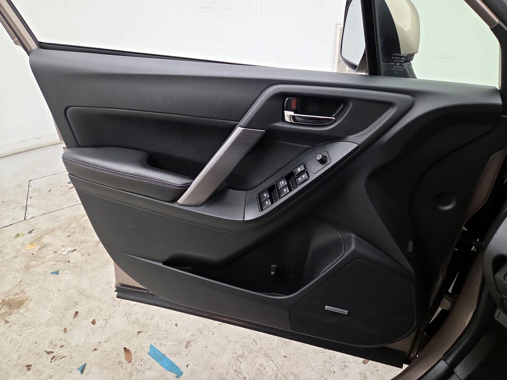 Thumbnail: 2015 Subaru Forester - 12