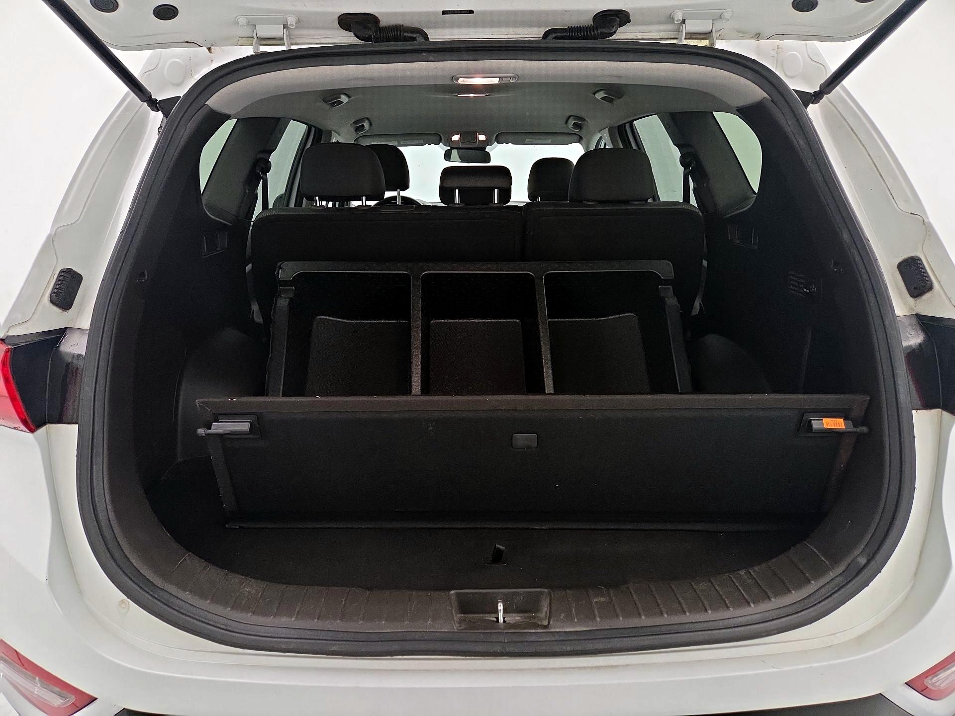 Thumbnail: 2019 Hyundai Santa Fe - 20