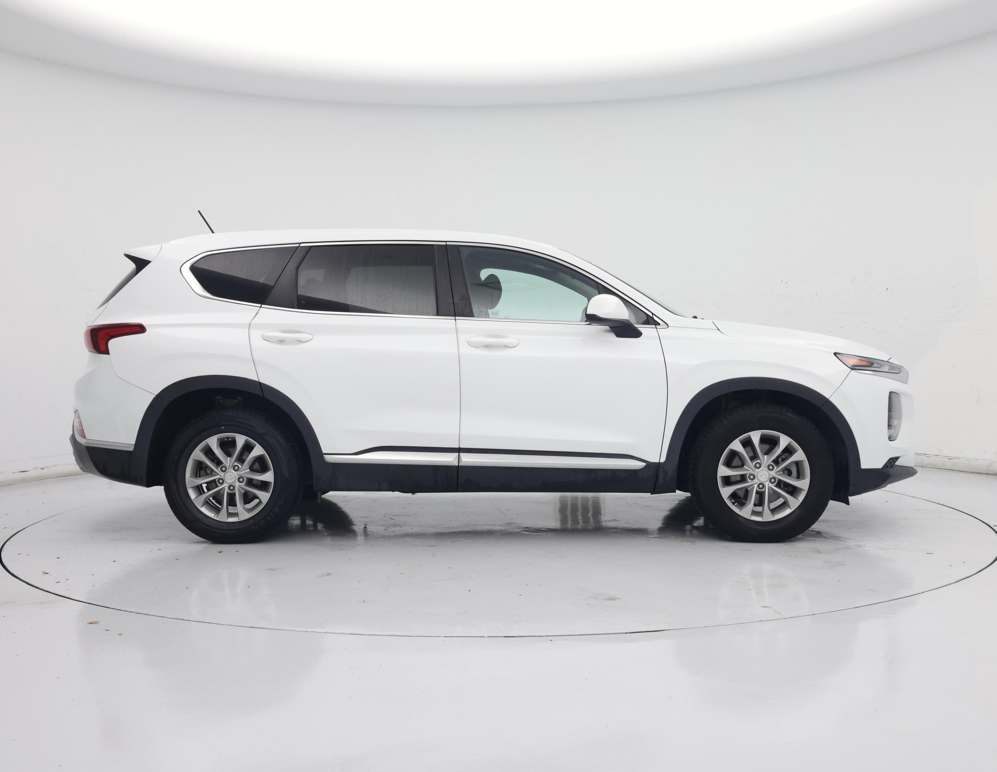 Thumbnail: 2019 Hyundai Santa Fe - 7