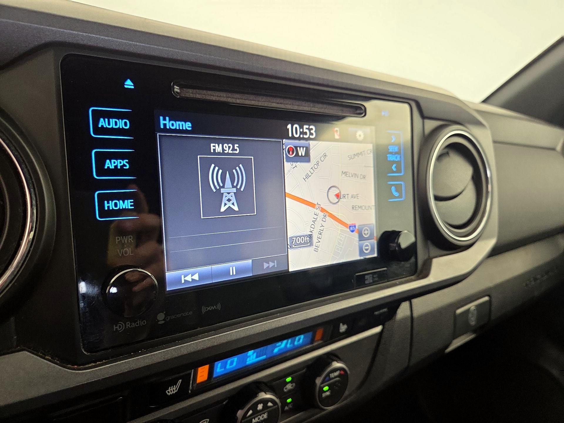 Thumbnail: 2019 Toyota Tacoma - 14