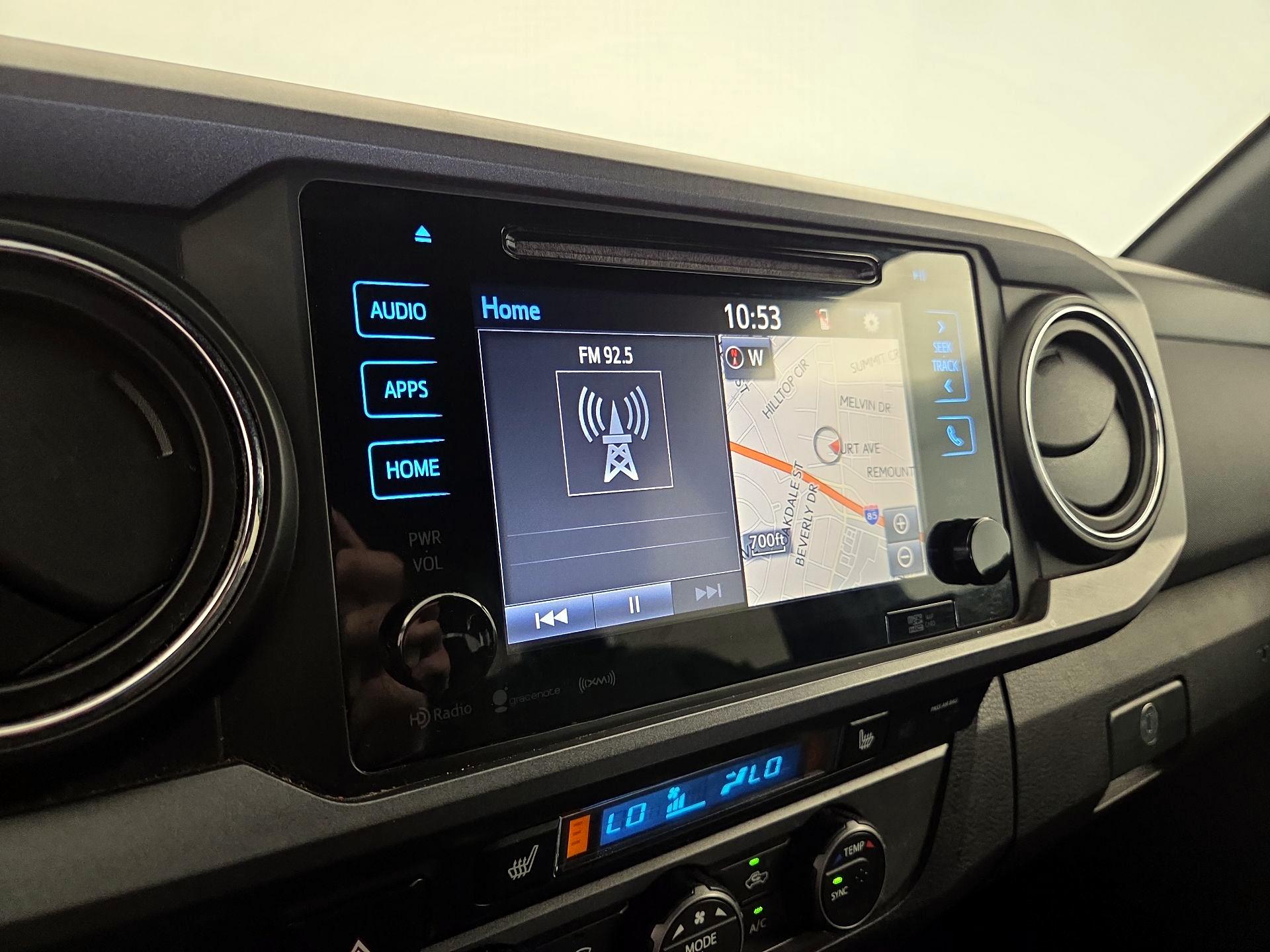 Thumbnail: 2019 Toyota Tacoma - 16