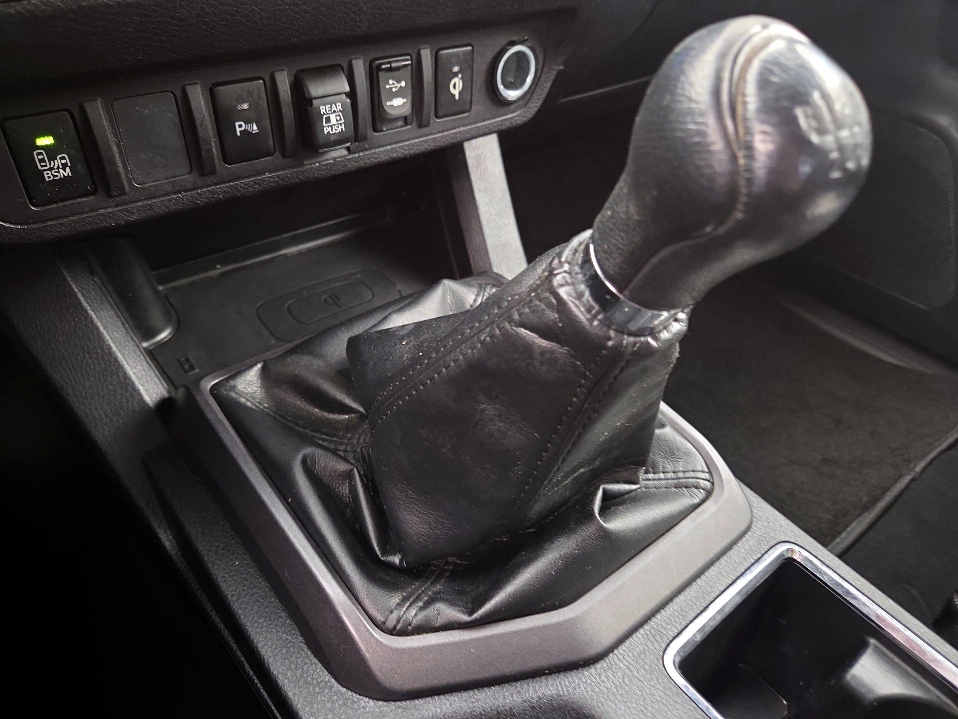 Thumbnail: 2019 Toyota Tacoma - 18