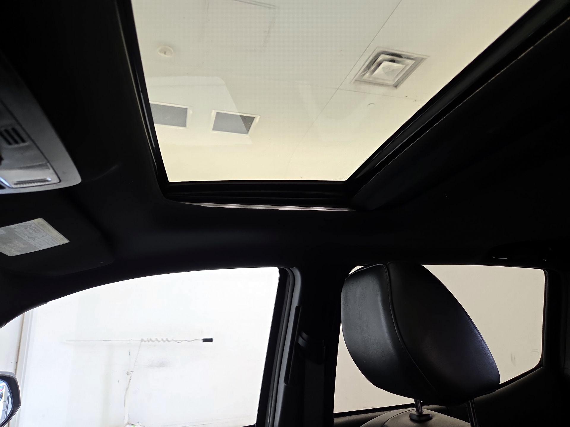 Thumbnail: 2019 Toyota Tacoma - 20