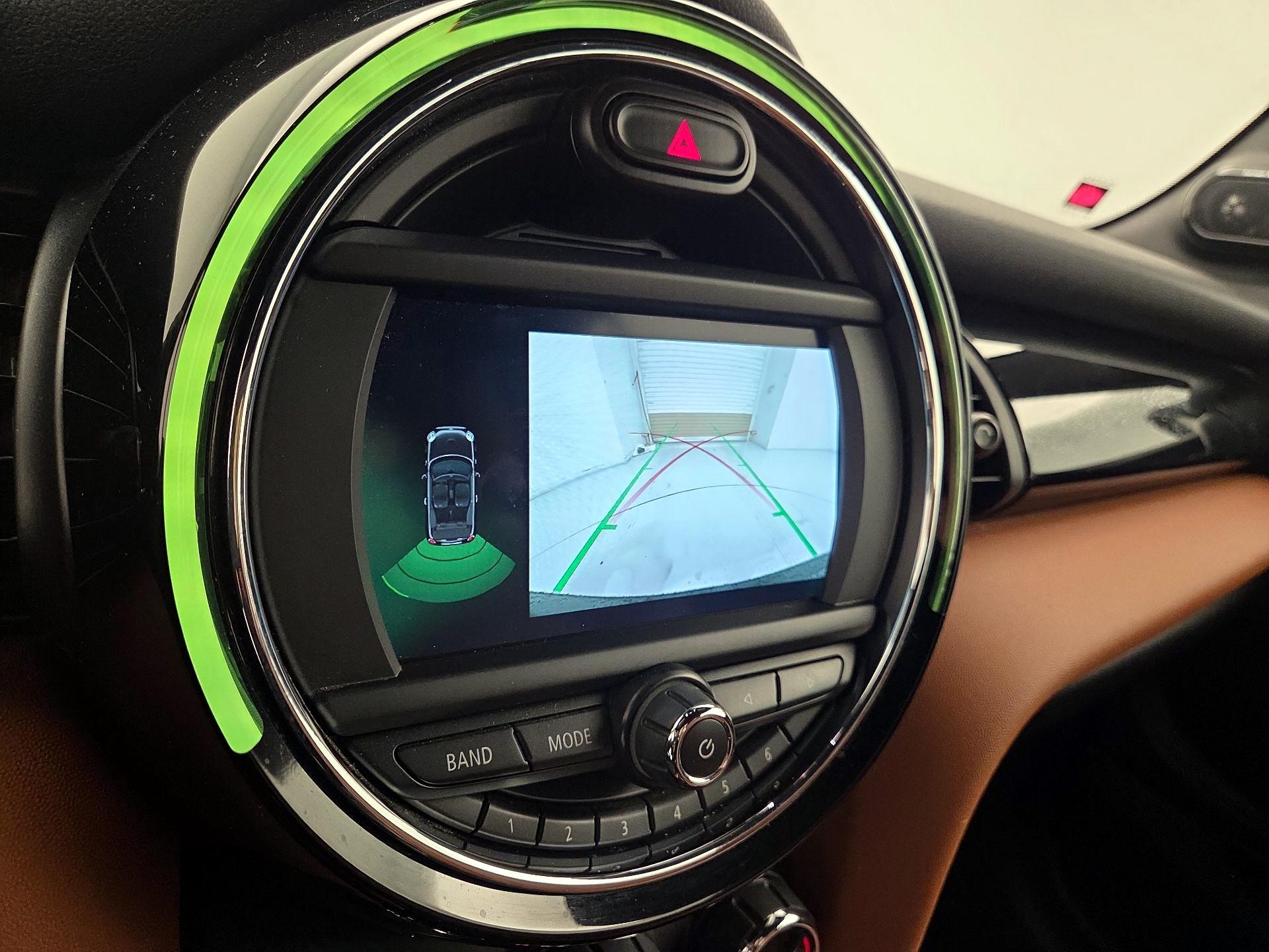 Thumbnail: 2019 MINI Cooper - 14