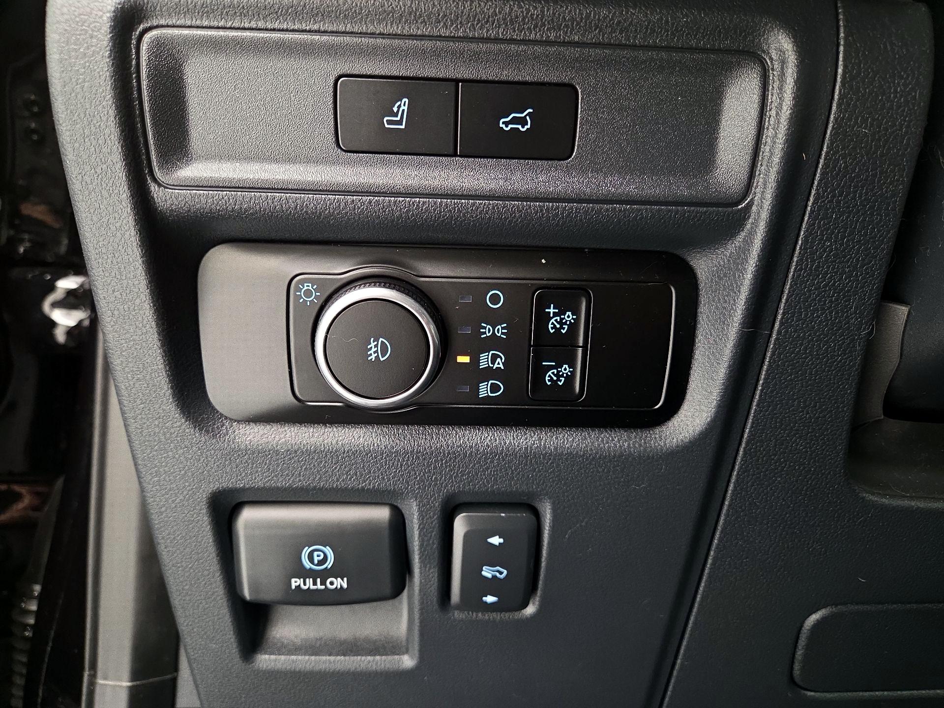 Thumbnail: 2023 Ford Expedition MAX - 13