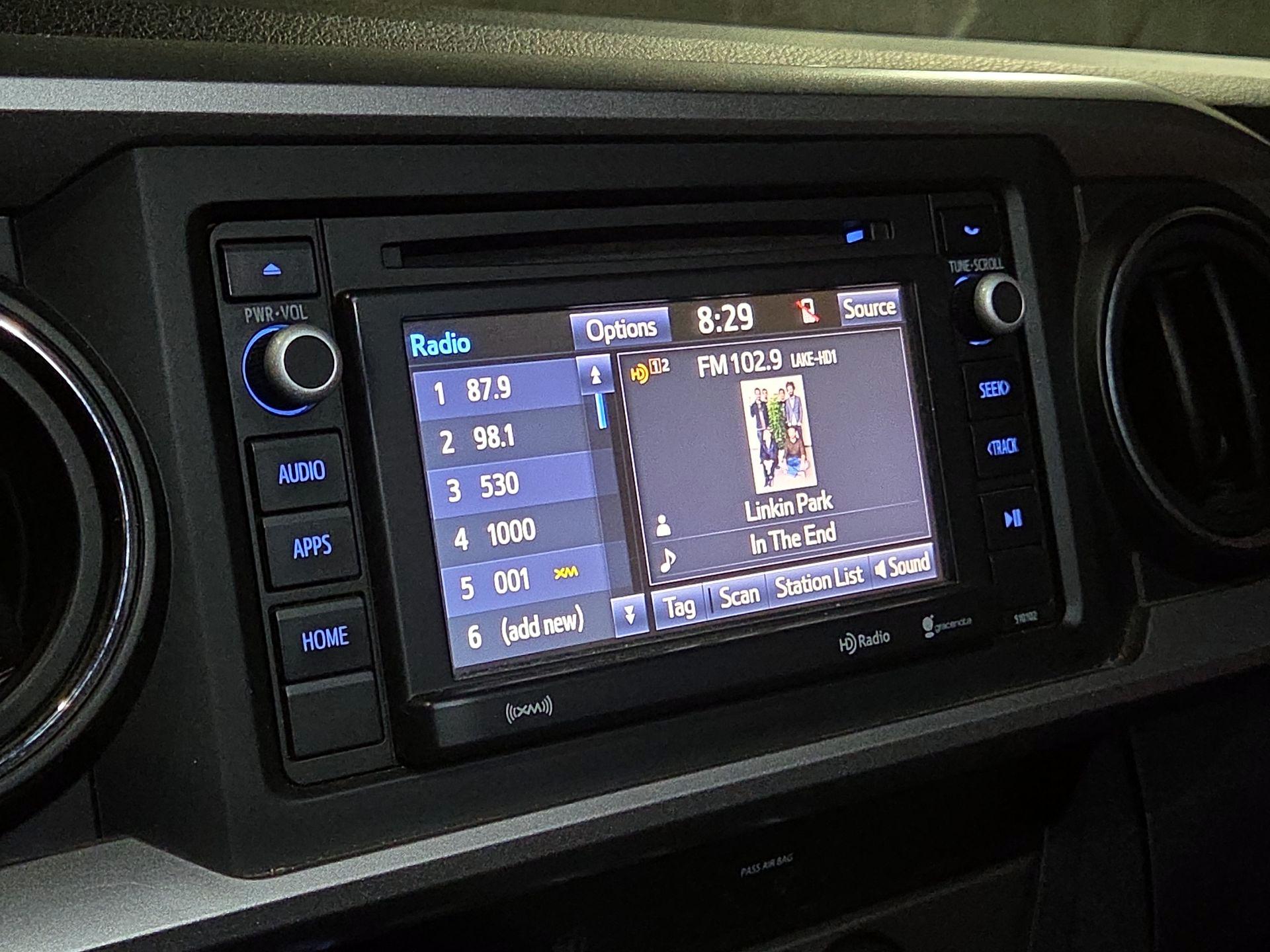 Thumbnail: 2018 Toyota Tacoma - 13