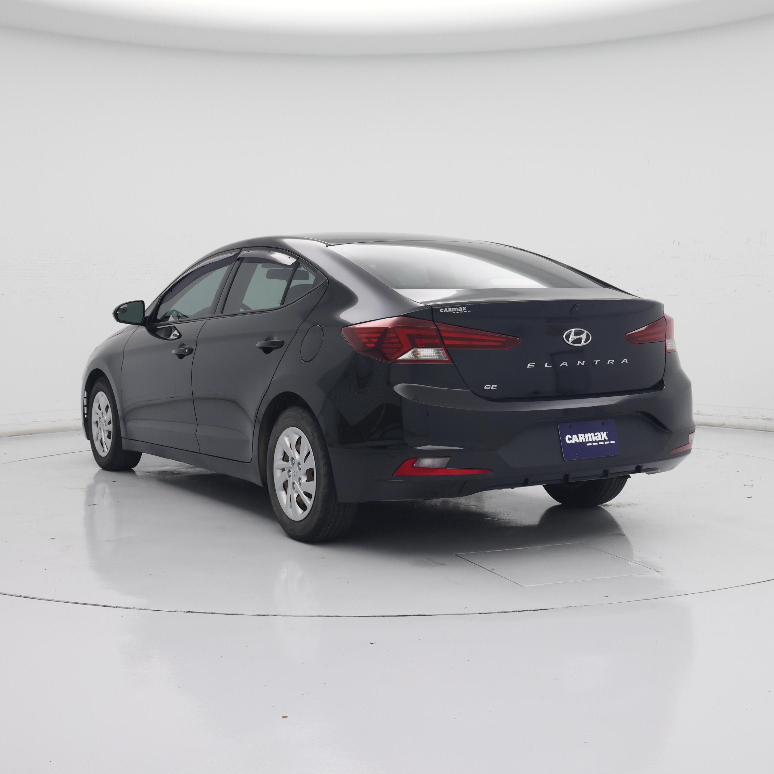 Thumbnail: 2019 Hyundai Elantra - 2
