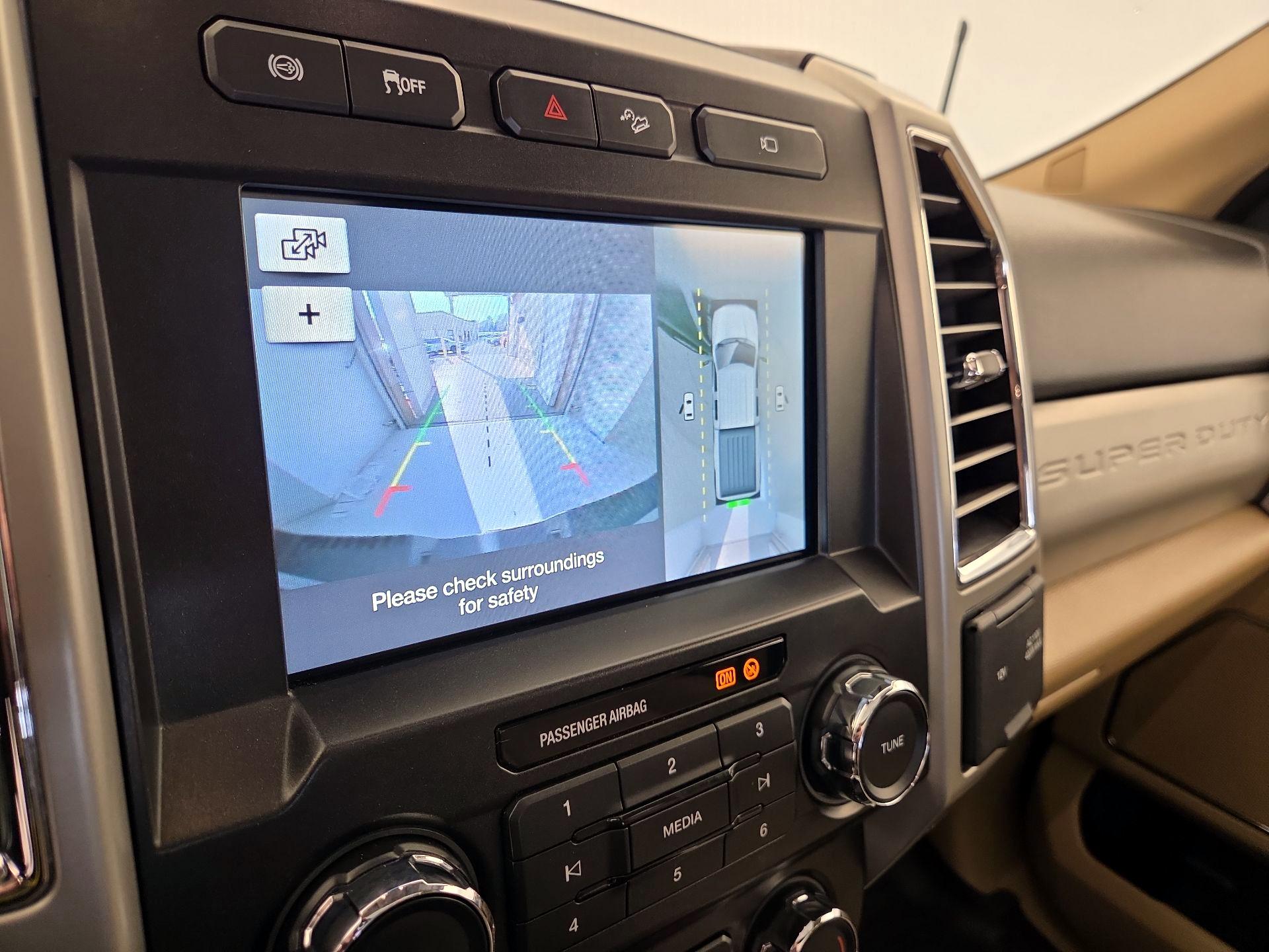 Thumbnail: 2017 Ford F-250 - 14