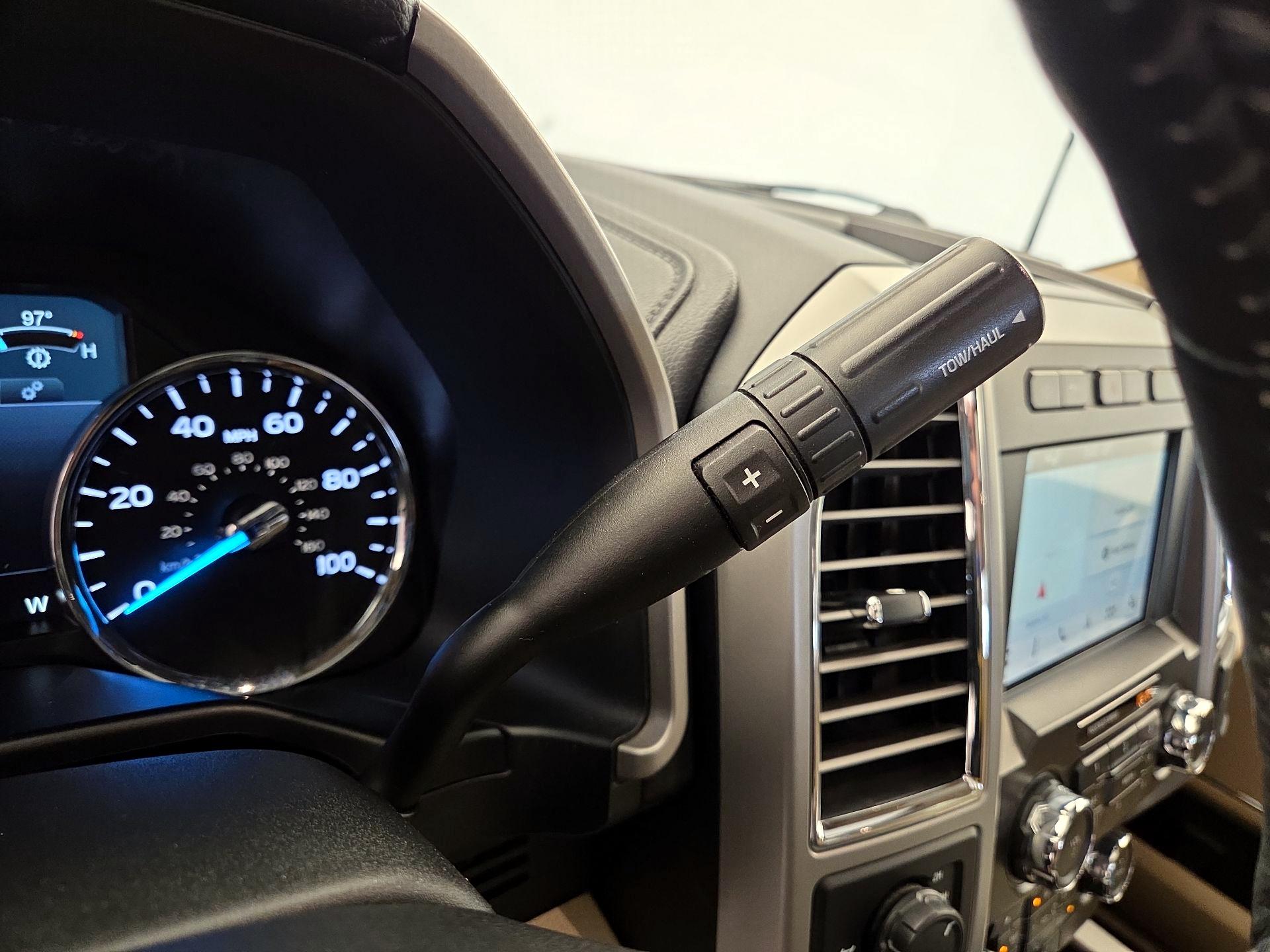 Thumbnail: 2017 Ford F-250 - 17