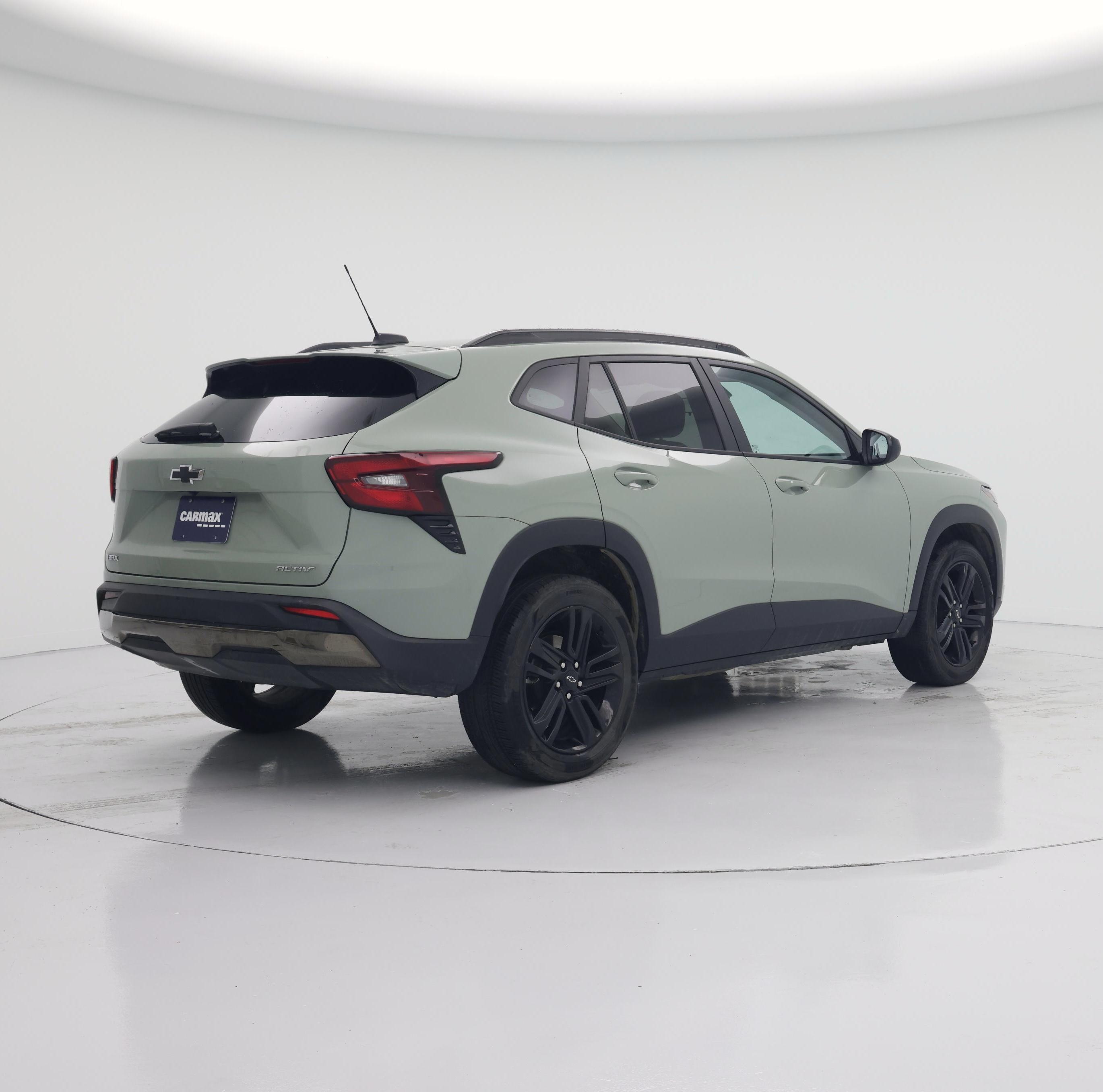 Thumbnail: 2025 Chevrolet Trax - 8