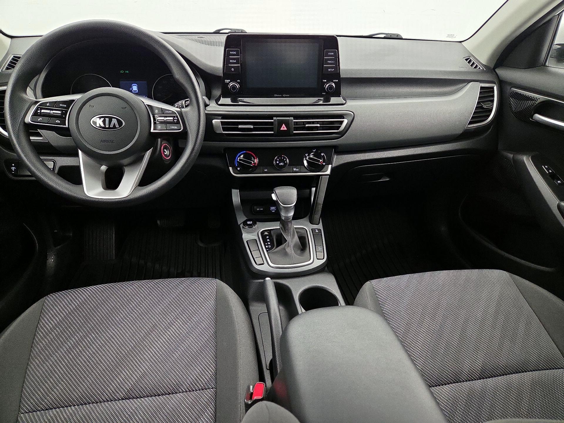 Thumbnail: 2021 Kia Seltos - 9