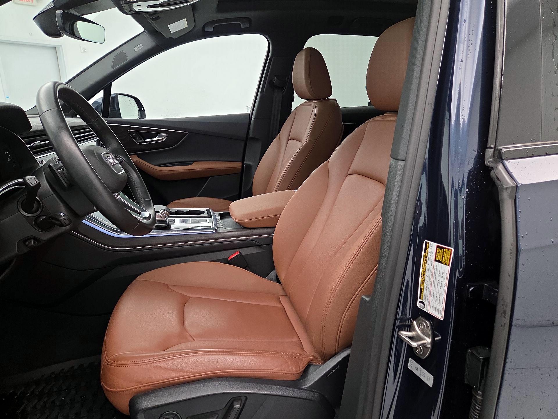 Thumbnail: 2023 Audi Q7 - 11