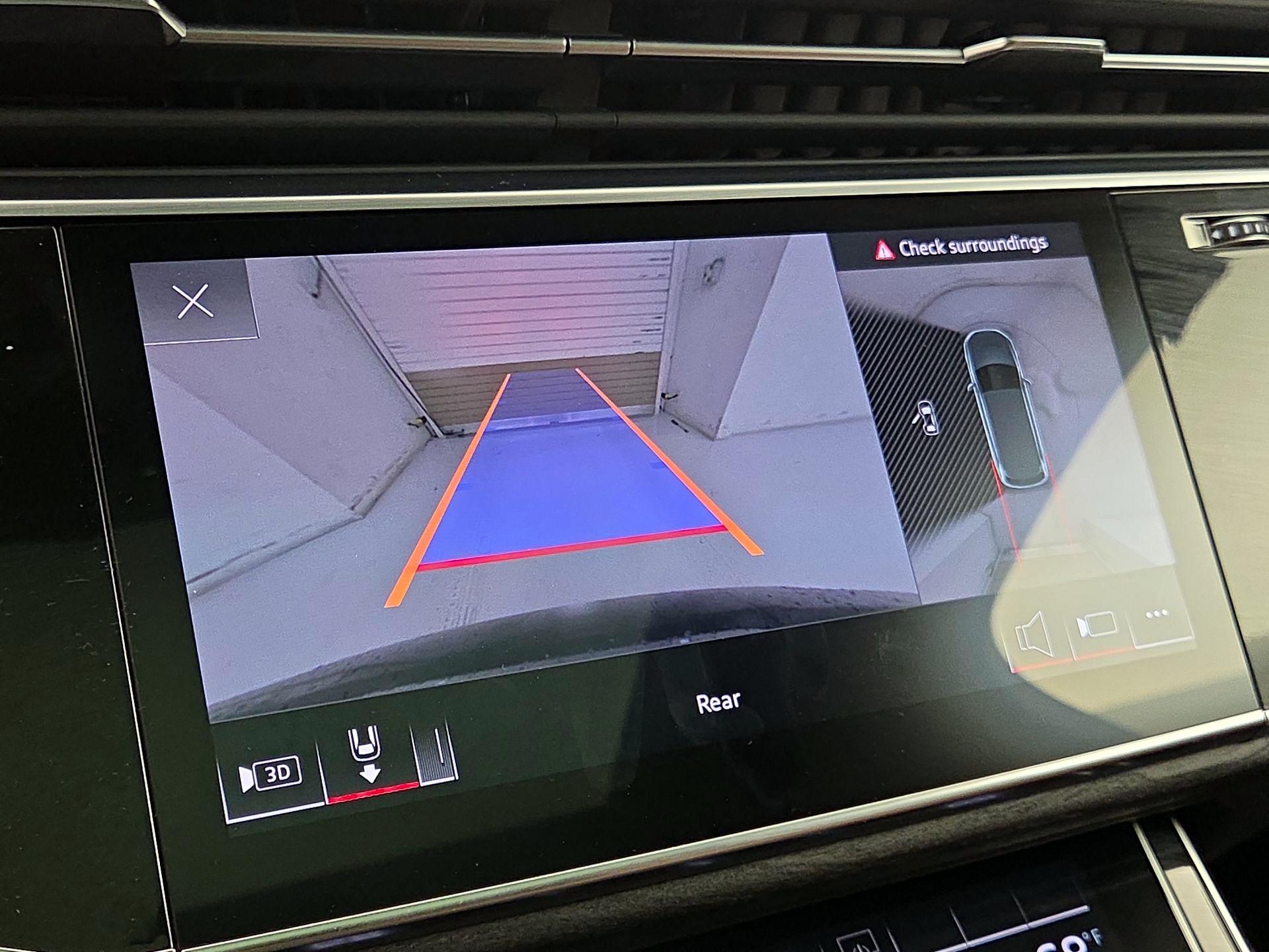 Thumbnail: 2023 Audi Q7 - 15