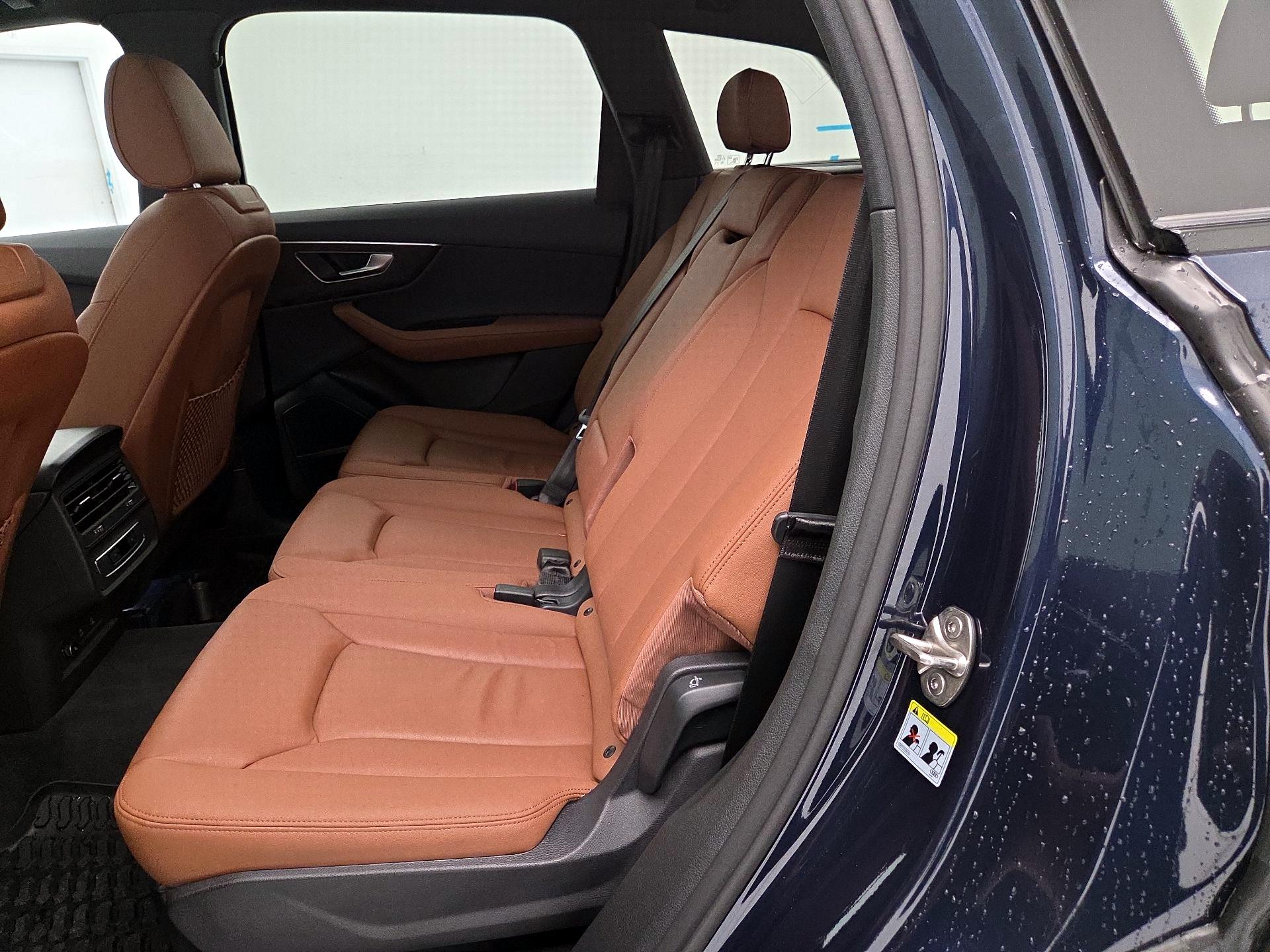 Thumbnail: 2023 Audi Q7 - 20