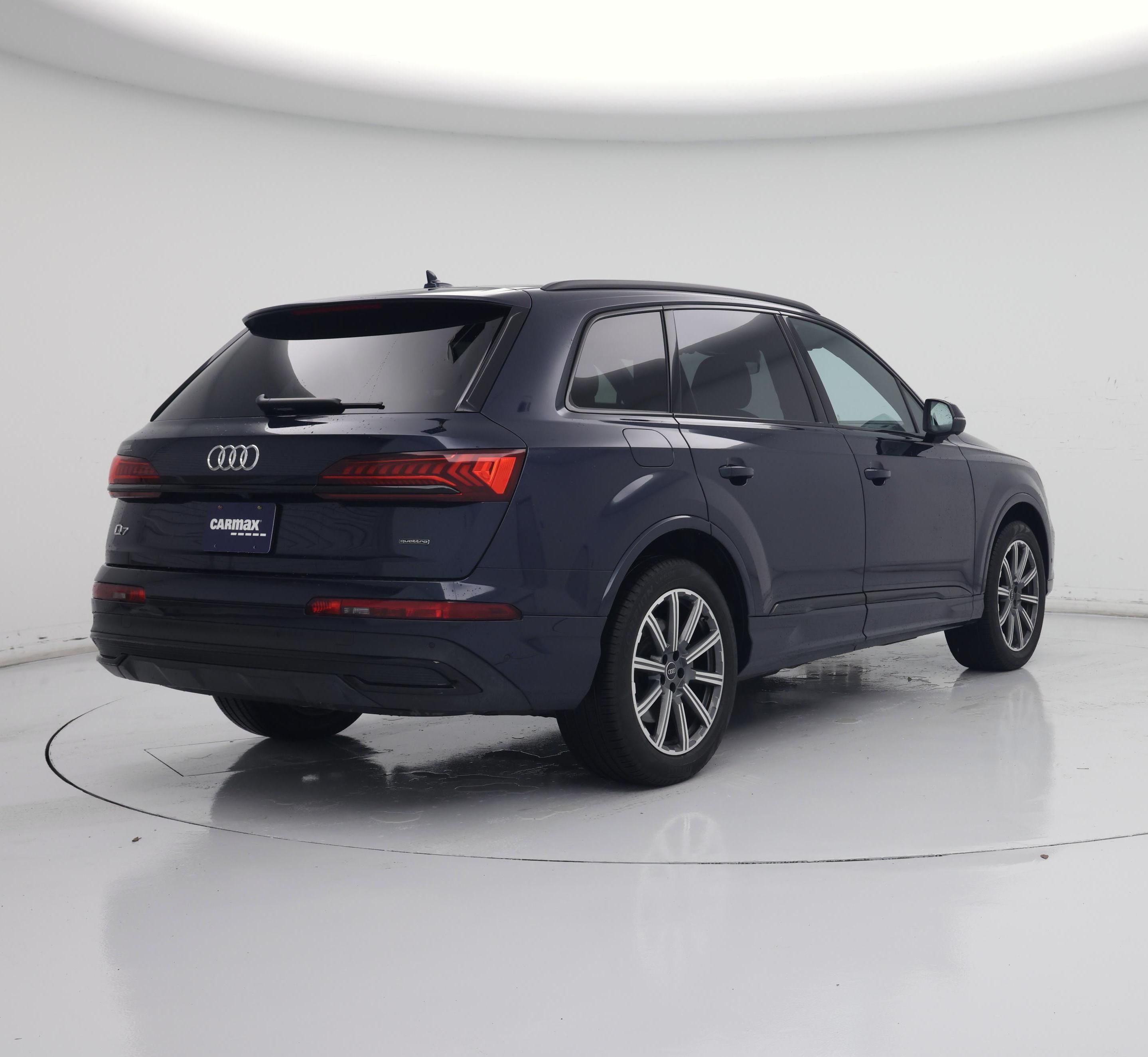 Thumbnail: 2023 Audi Q7 - 8