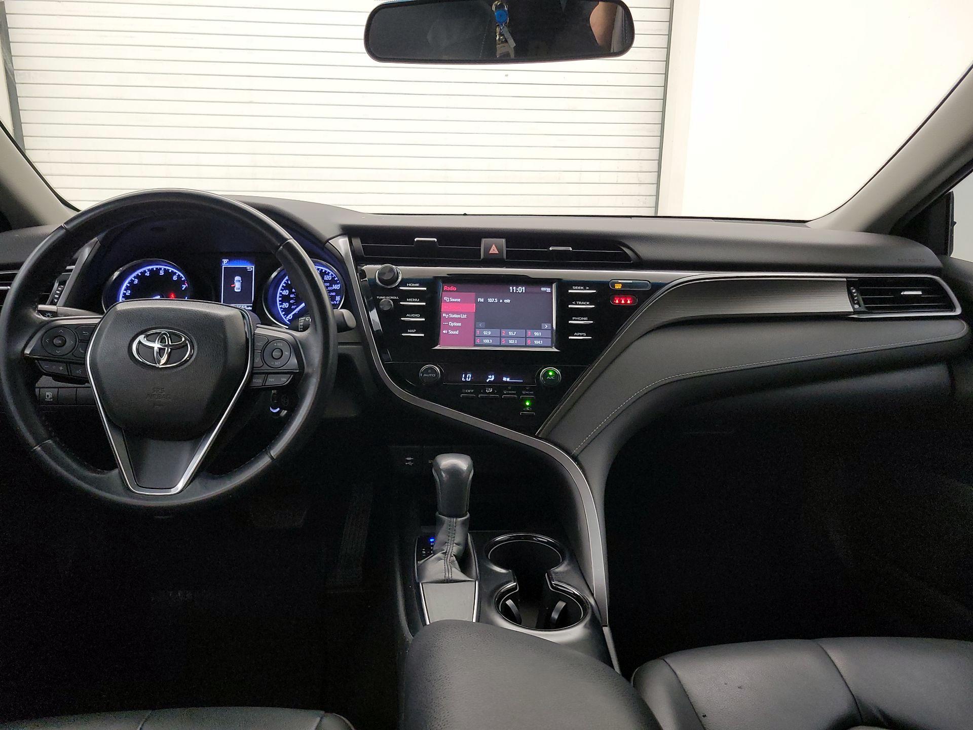 Thumbnail: 2019 Toyota Camry - 9