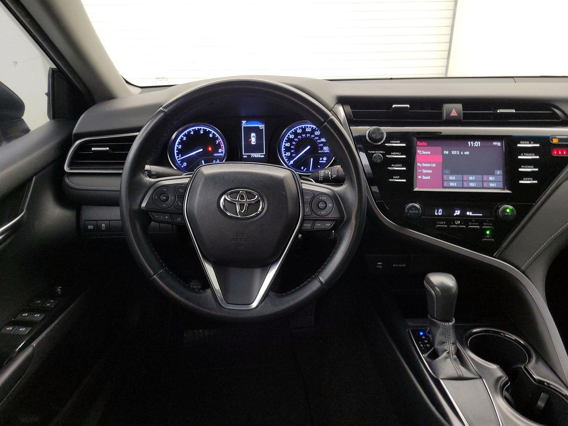 Thumbnail: 2019 Toyota Camry - 10