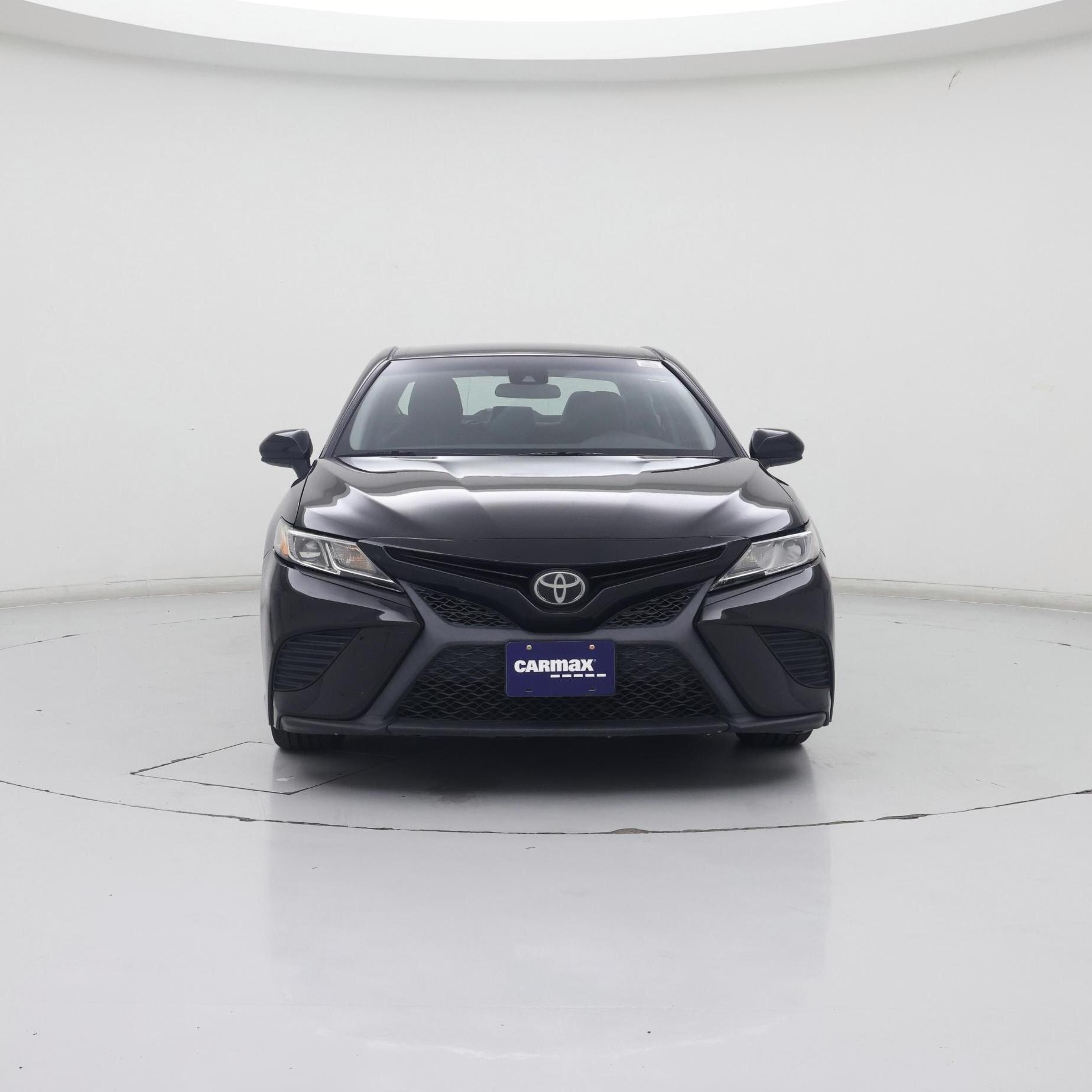 Thumbnail: 2019 Toyota Camry - 5