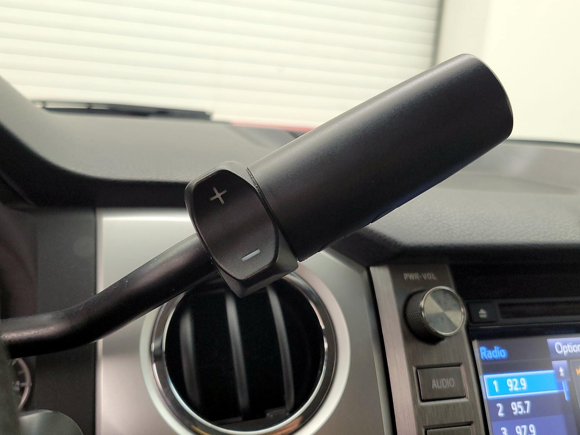 Thumbnail: 2014 Toyota Tundra - 17