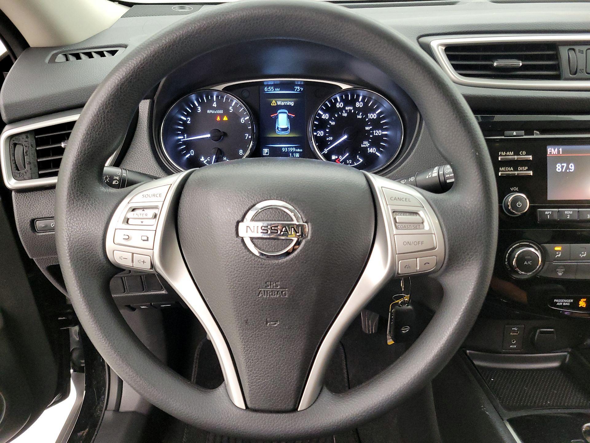 Thumbnail: 2014 Nissan Rogue - 10