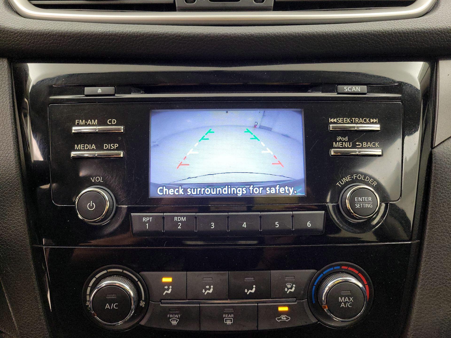 Thumbnail: 2014 Nissan Rogue - 14