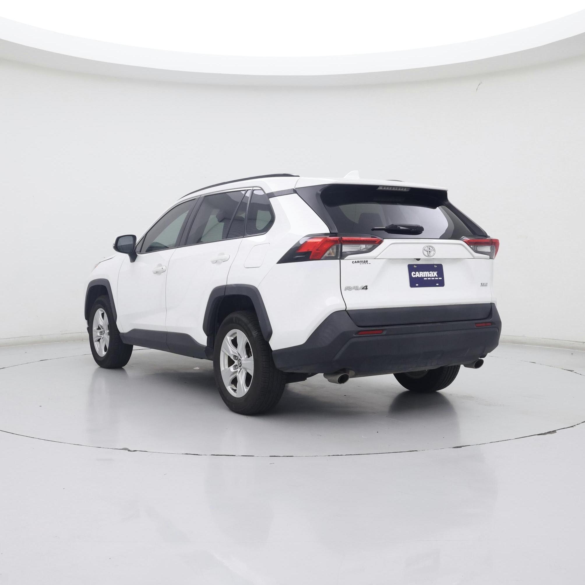Thumbnail: 2021 Toyota RAV4 - 2