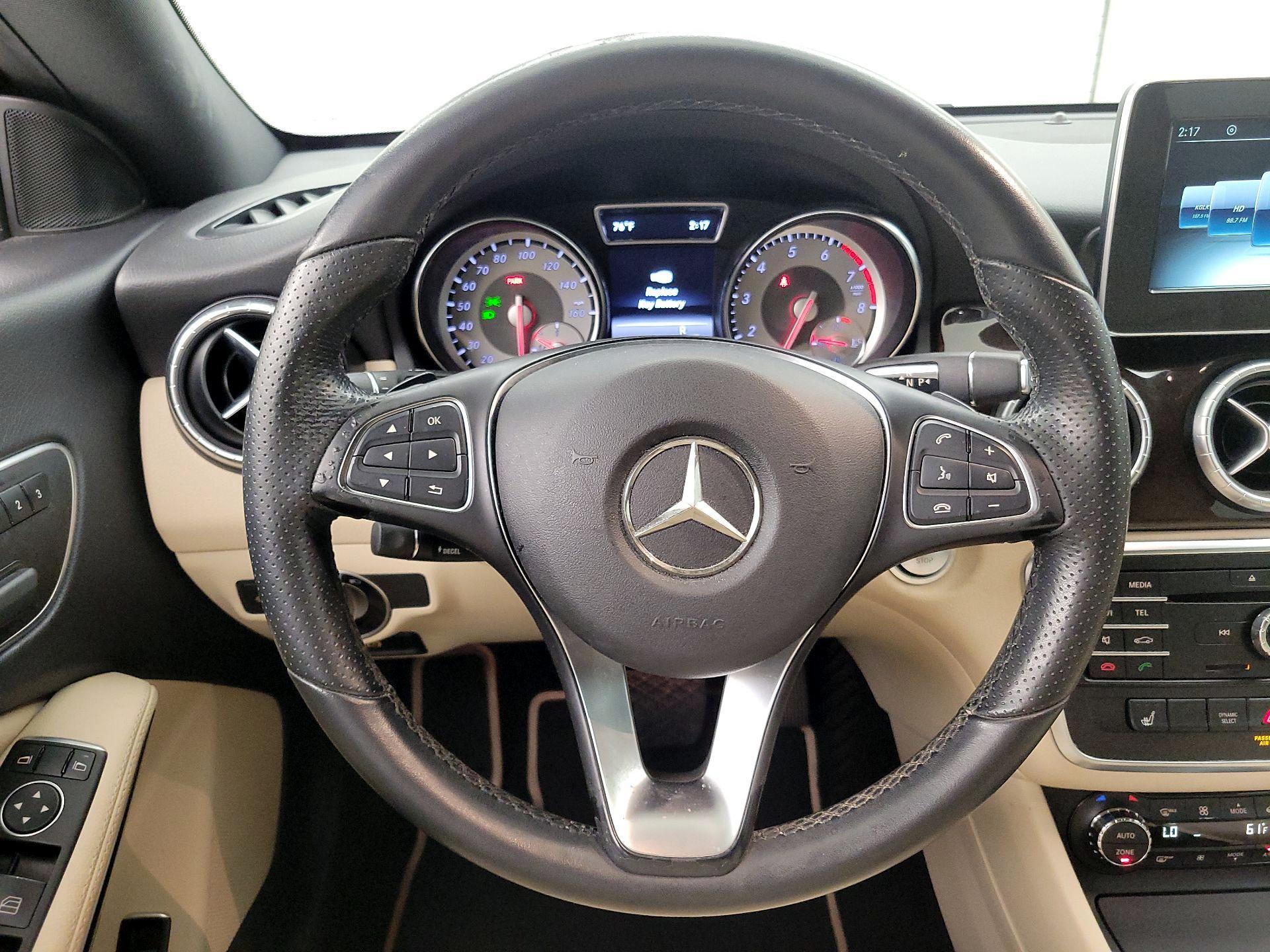 Thumbnail: 2016 Mercedes-Benz CLA - 10